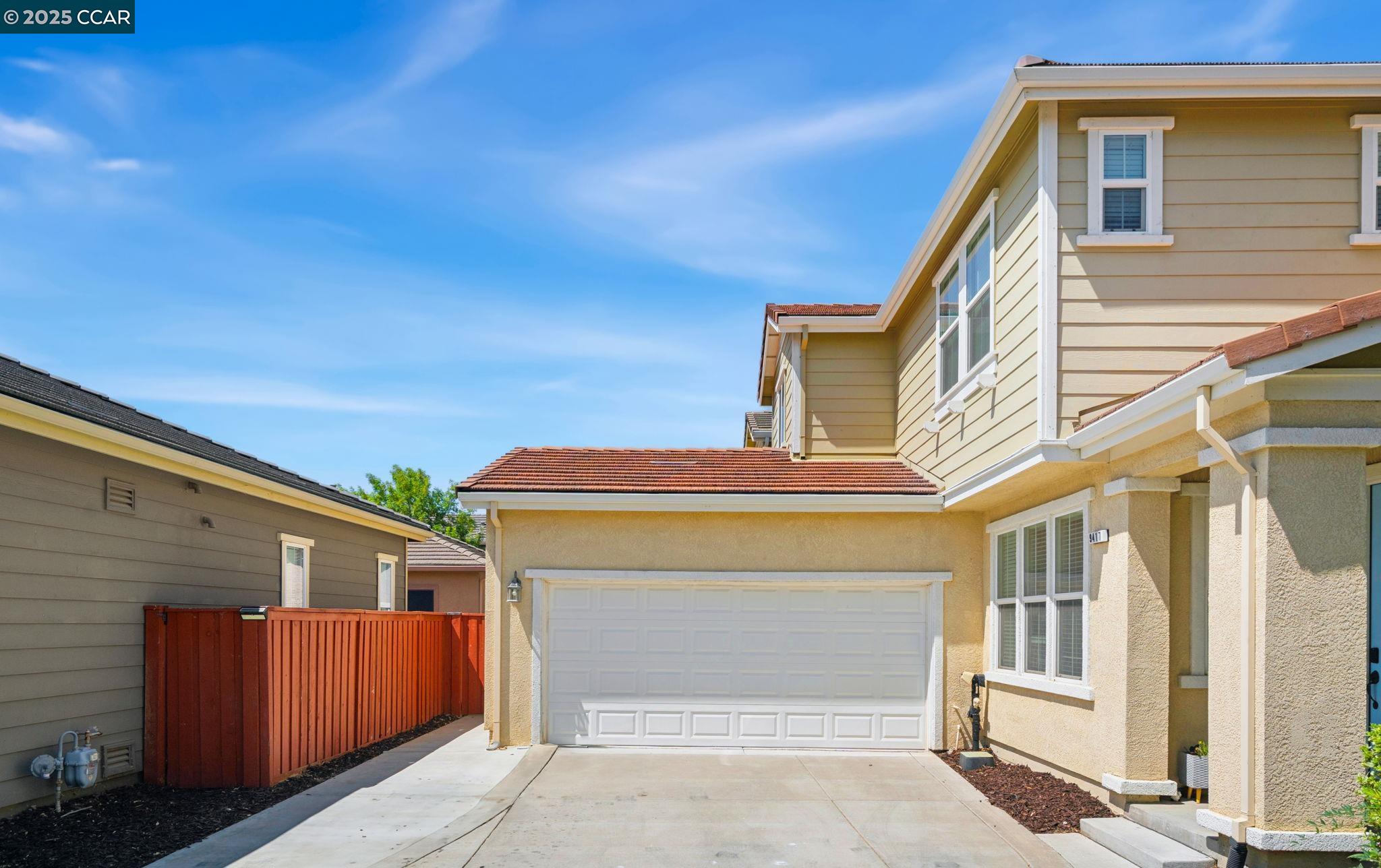 Detail Gallery Image 2 of 27 For 9417 Vintner Cir, Patterson,  CA 95363 - 5 Beds | 3 Baths