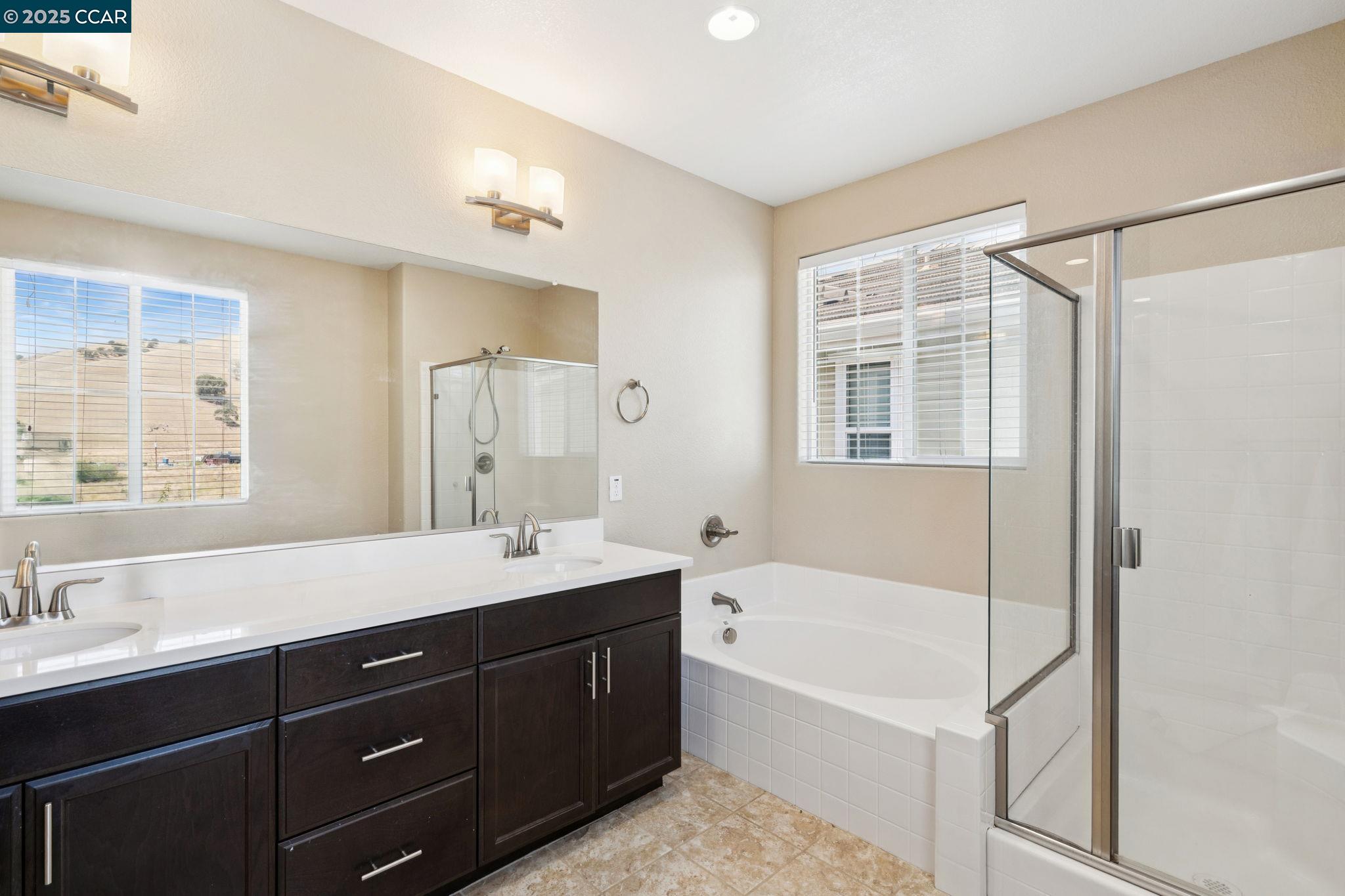 Detail Gallery Image 15 of 27 For 9417 Vintner Cir, Patterson,  CA 95363 - 5 Beds | 3 Baths