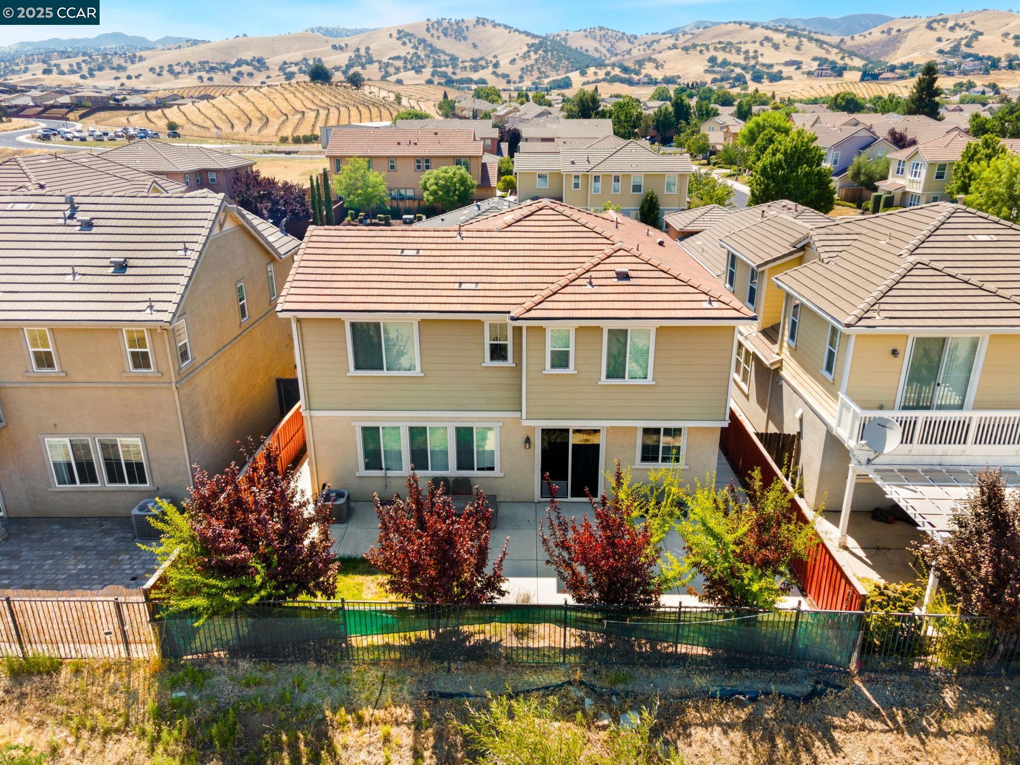 Detail Gallery Image 18 of 27 For 9417 Vintner Cir, Patterson,  CA 95363 - 5 Beds | 3 Baths