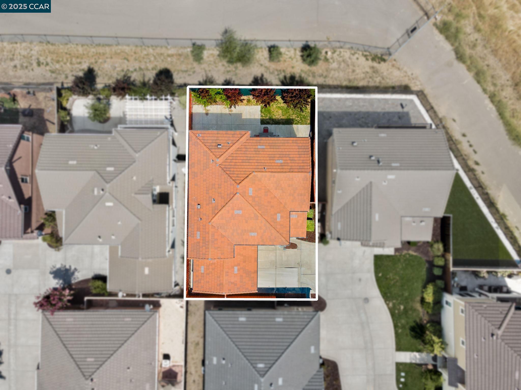 Detail Gallery Image 23 of 27 For 9417 Vintner Cir, Patterson,  CA 95363 - 5 Beds | 3 Baths
