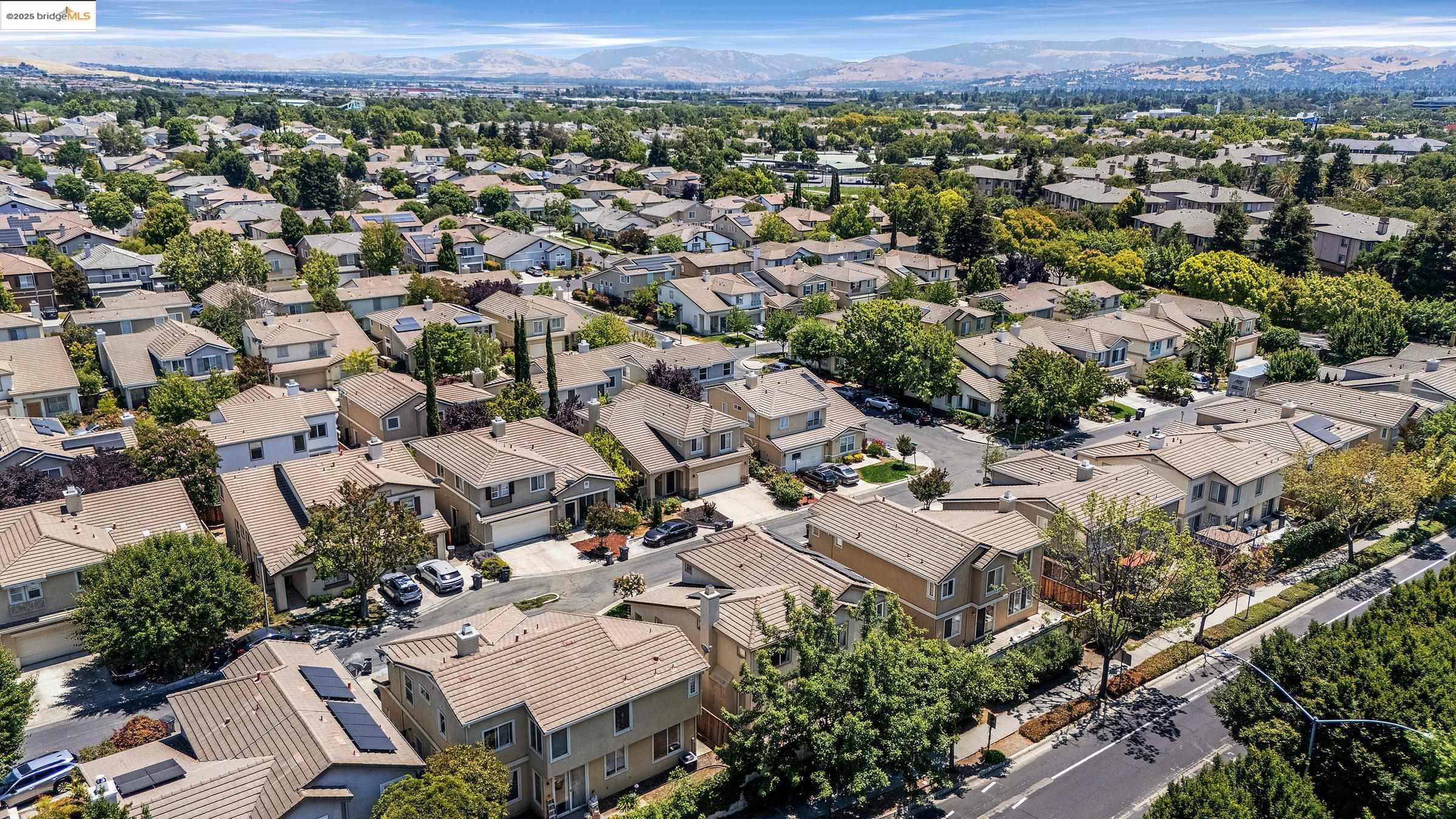 Detail Gallery Image 52 of 56 For 5736 Idlewood Street, Dublin,  CA 94568 - 3 Beds | 2/1 Baths