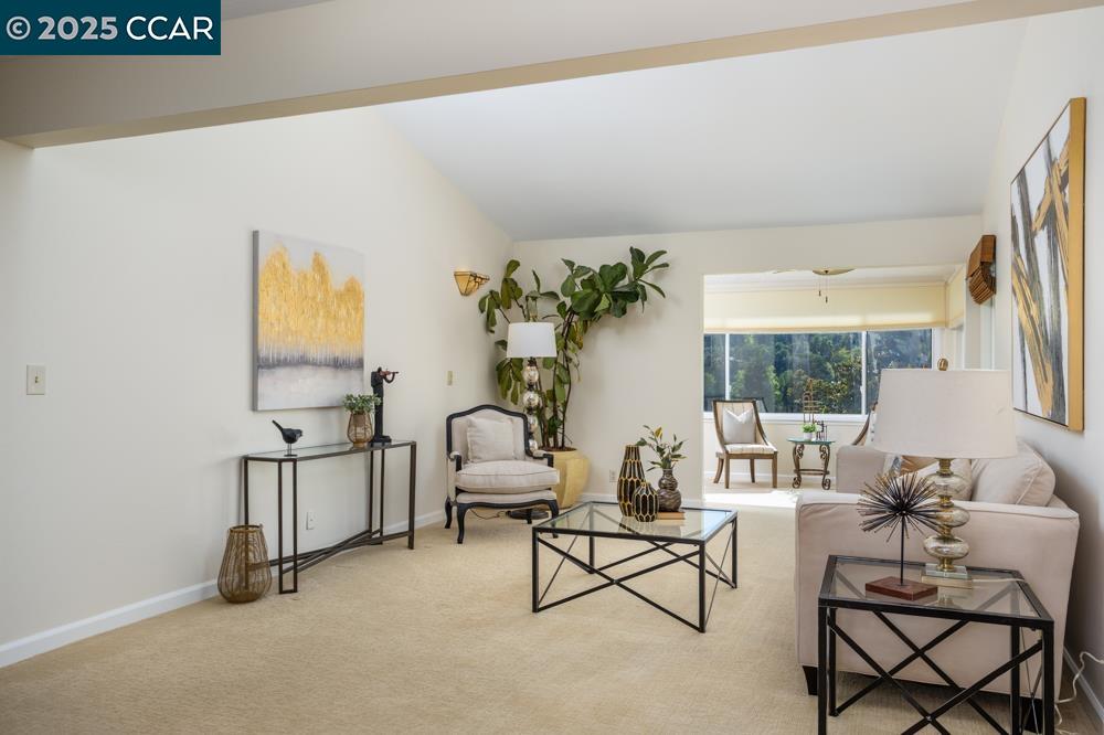 Photo #4: 41105517 Listing 