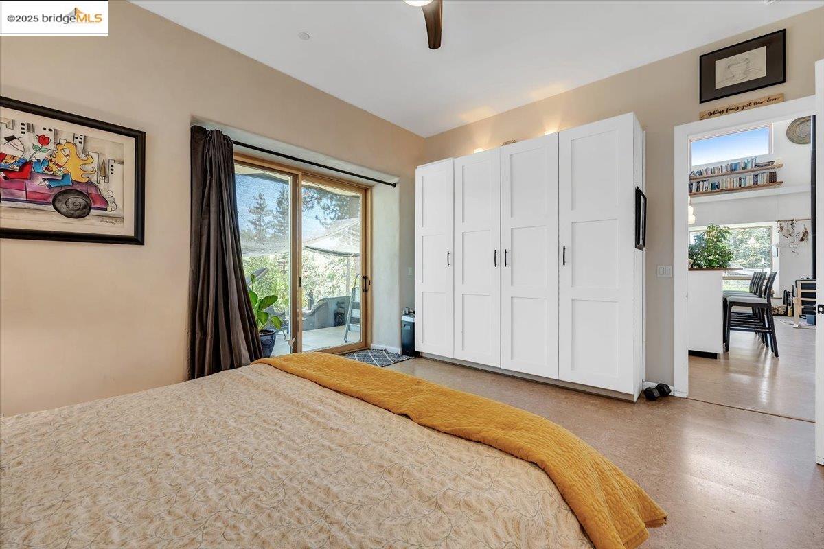 Detail Gallery Image 17 of 47 For 9935 Jackass Creek Rd, Groveland,  CA 95321 - 1 Beds | 2 Baths