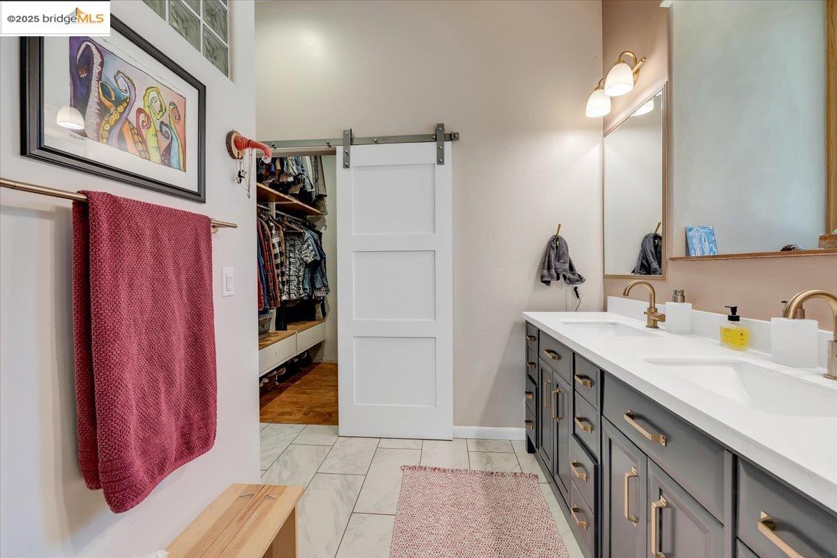 Detail Gallery Image 18 of 47 For 9935 Jackass Creek Rd, Groveland,  CA 95321 - 1 Beds | 2 Baths