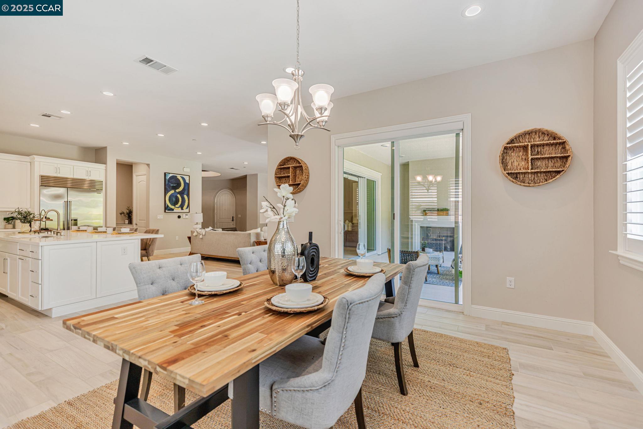 Detail Gallery Image 14 of 51 For 2631 Mount Dana Ct, Dublin,  CA 94568 - 4 Beds | 3/1 Baths