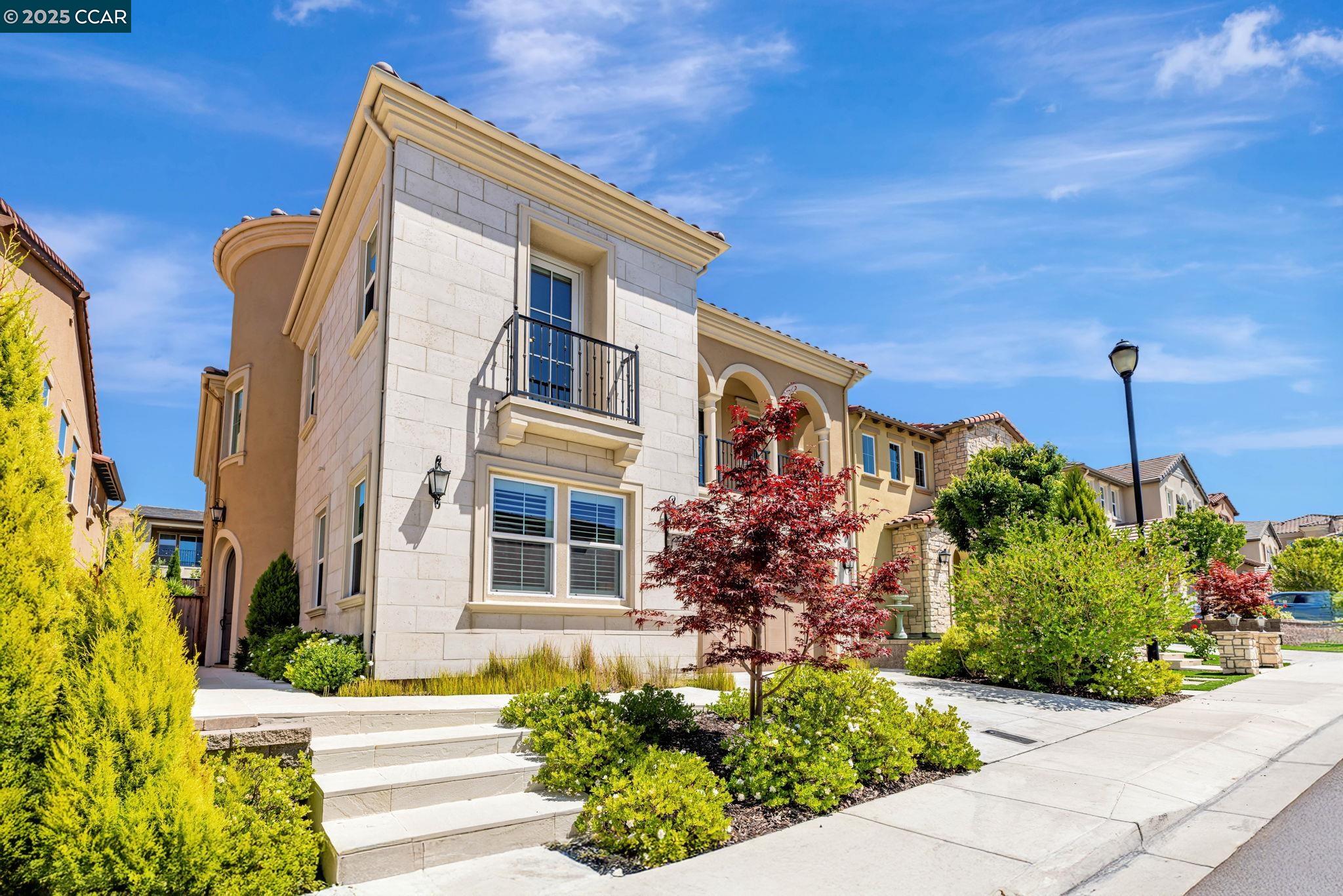 Detail Gallery Image 3 of 51 For 2631 Mount Dana Ct, Dublin,  CA 94568 - 4 Beds | 3/1 Baths