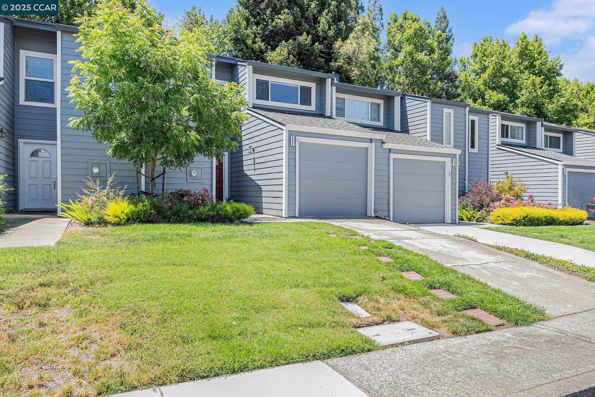 Photo #2: 41105540 Listing 