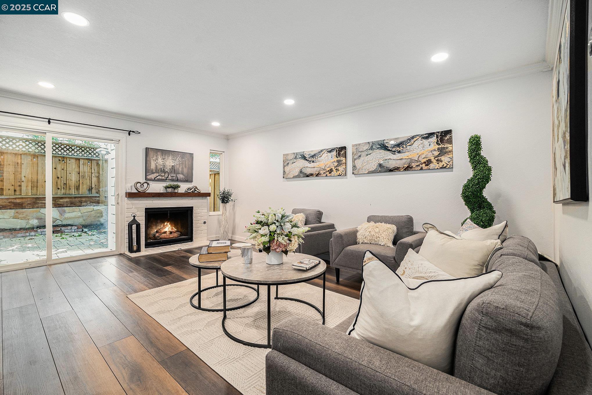 Photo #5: 41105540 Listing 