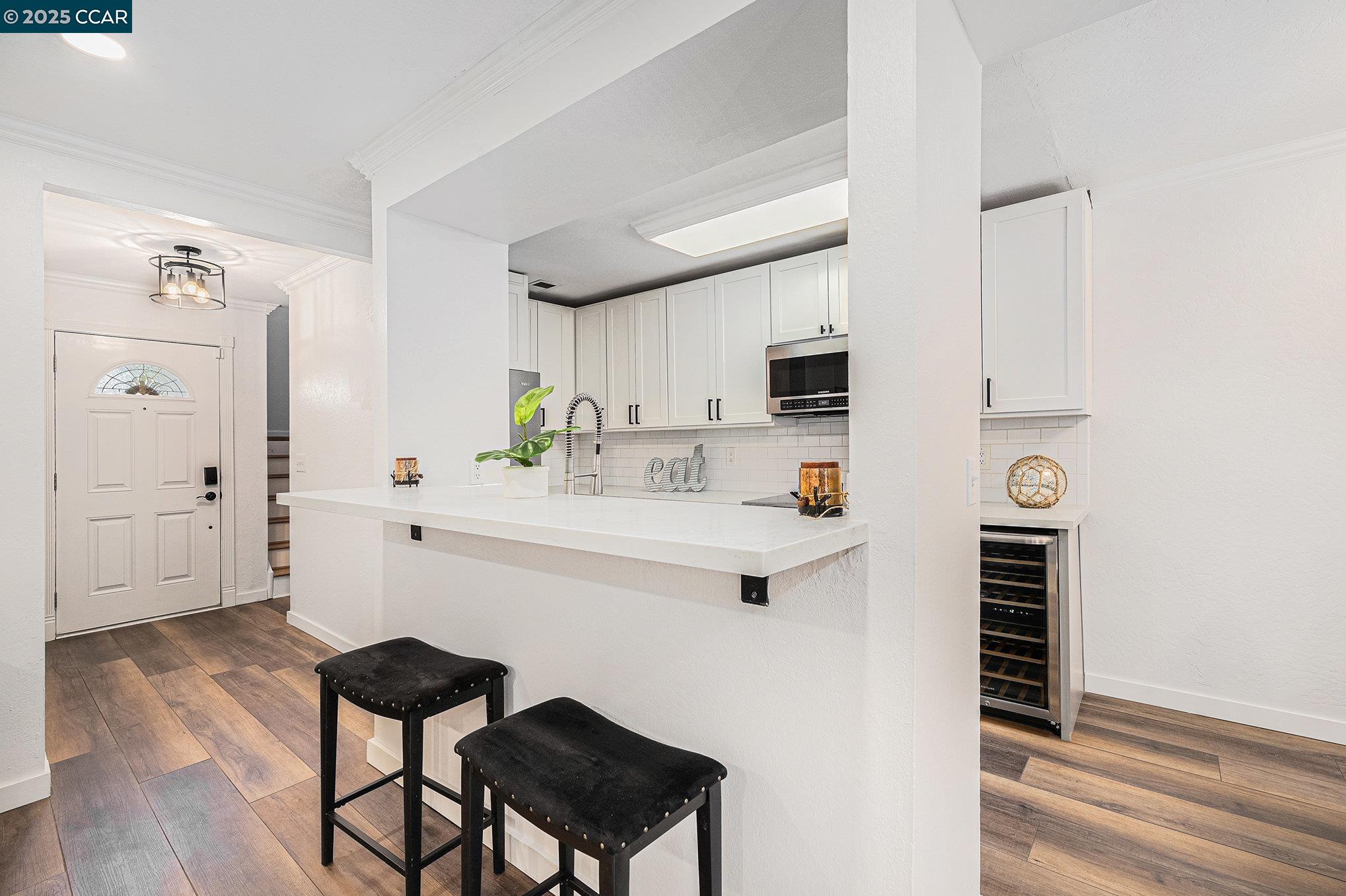 Photo #10: 41105540 Listing: Photo #10