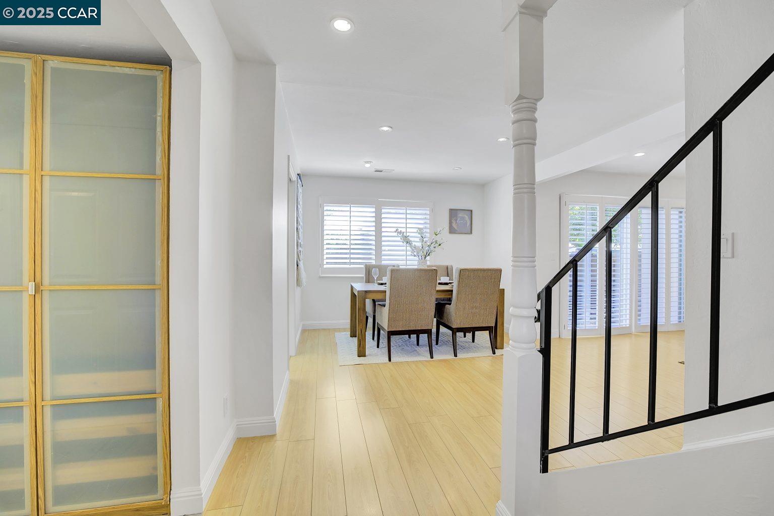 Detail Gallery Image 22 of 54 For 1865 Countrywood Court, Walnut Creek,  CA 94598 - 4 Beds | 2/1 Baths