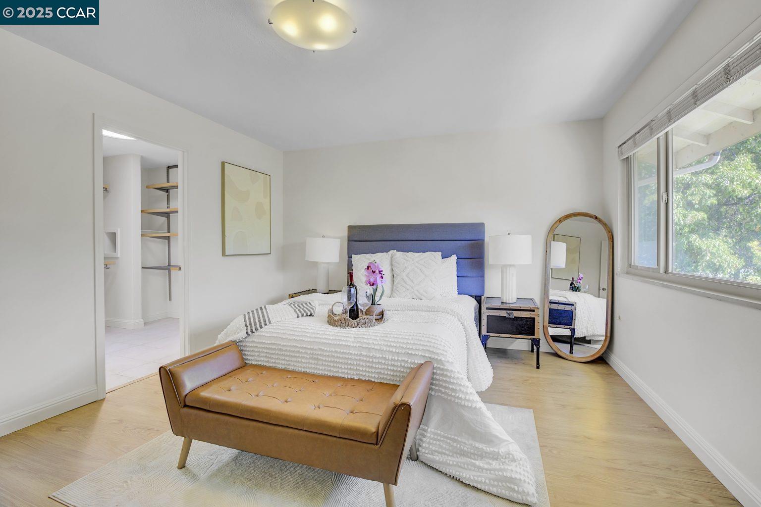 Detail Gallery Image 24 of 54 For 1865 Countrywood Court, Walnut Creek,  CA 94598 - 4 Beds | 2/1 Baths