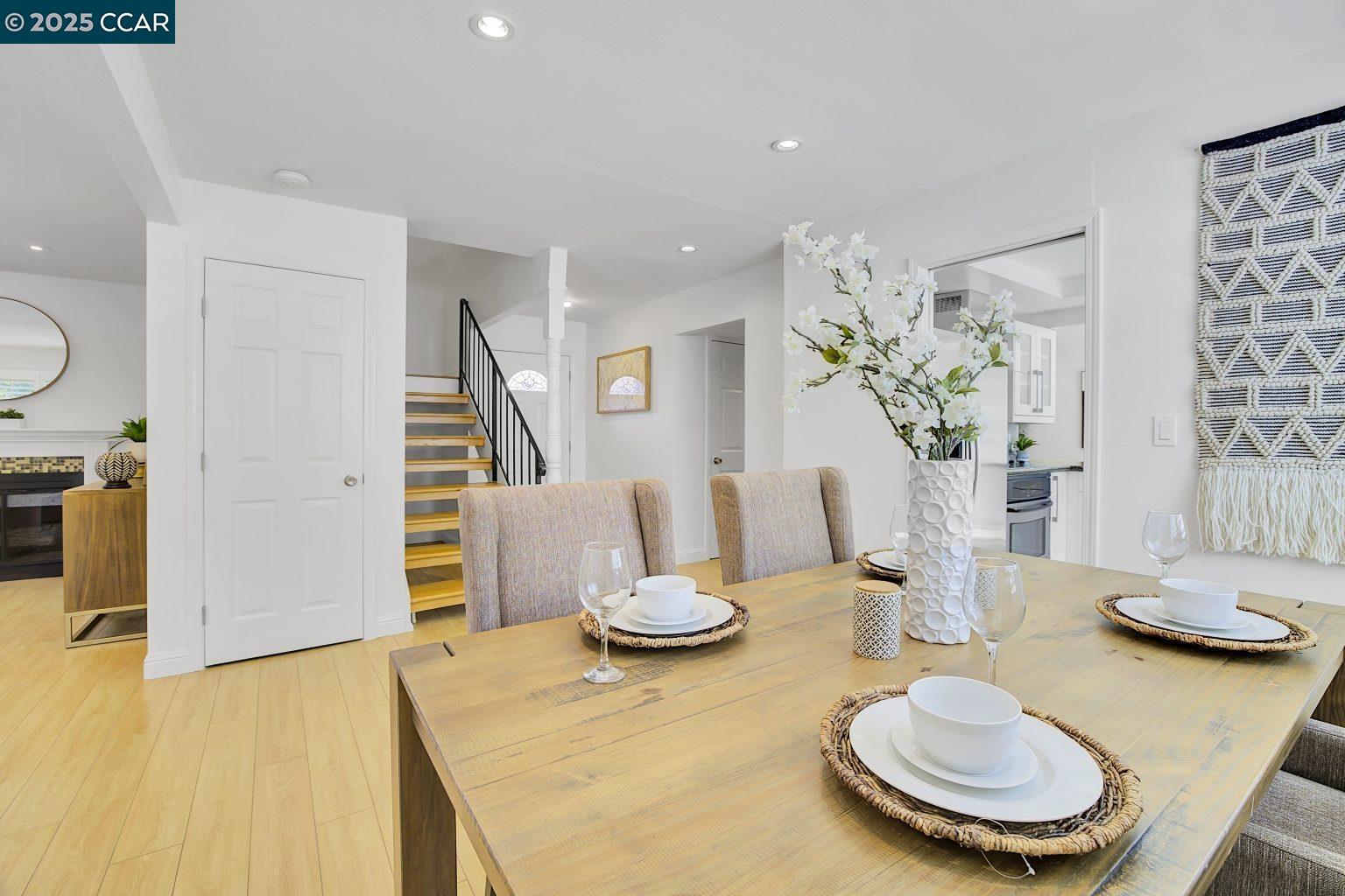 Photo #10: 41105542 Listing: Photo #10