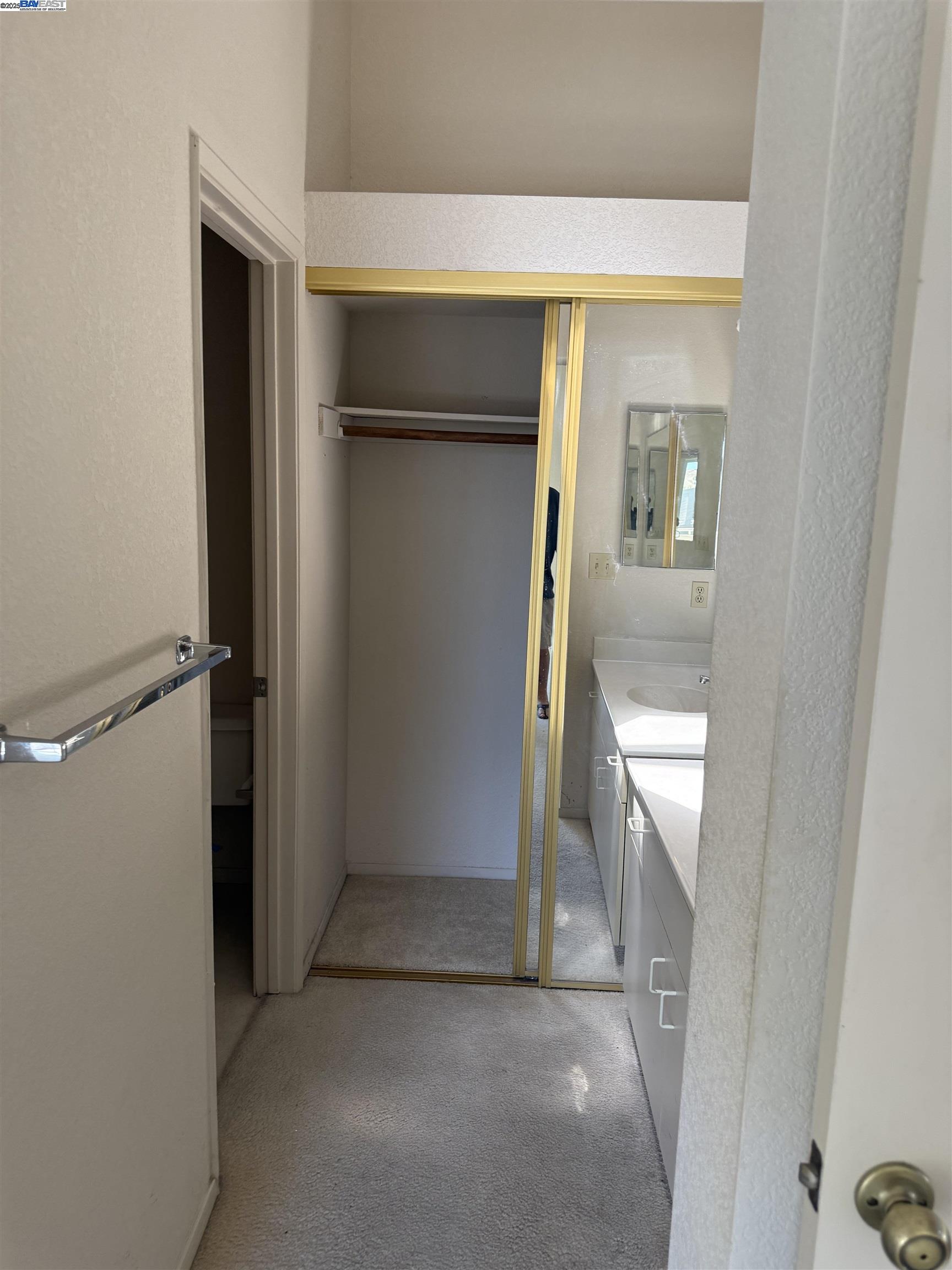 Photo #20: 41105546 Listing: Photo #20