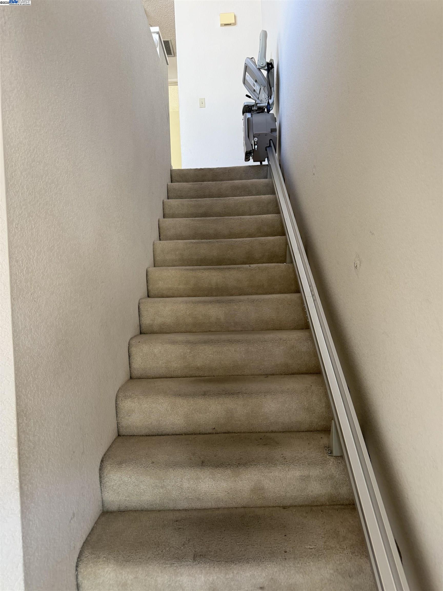Photo #6: 41105546 Listing 