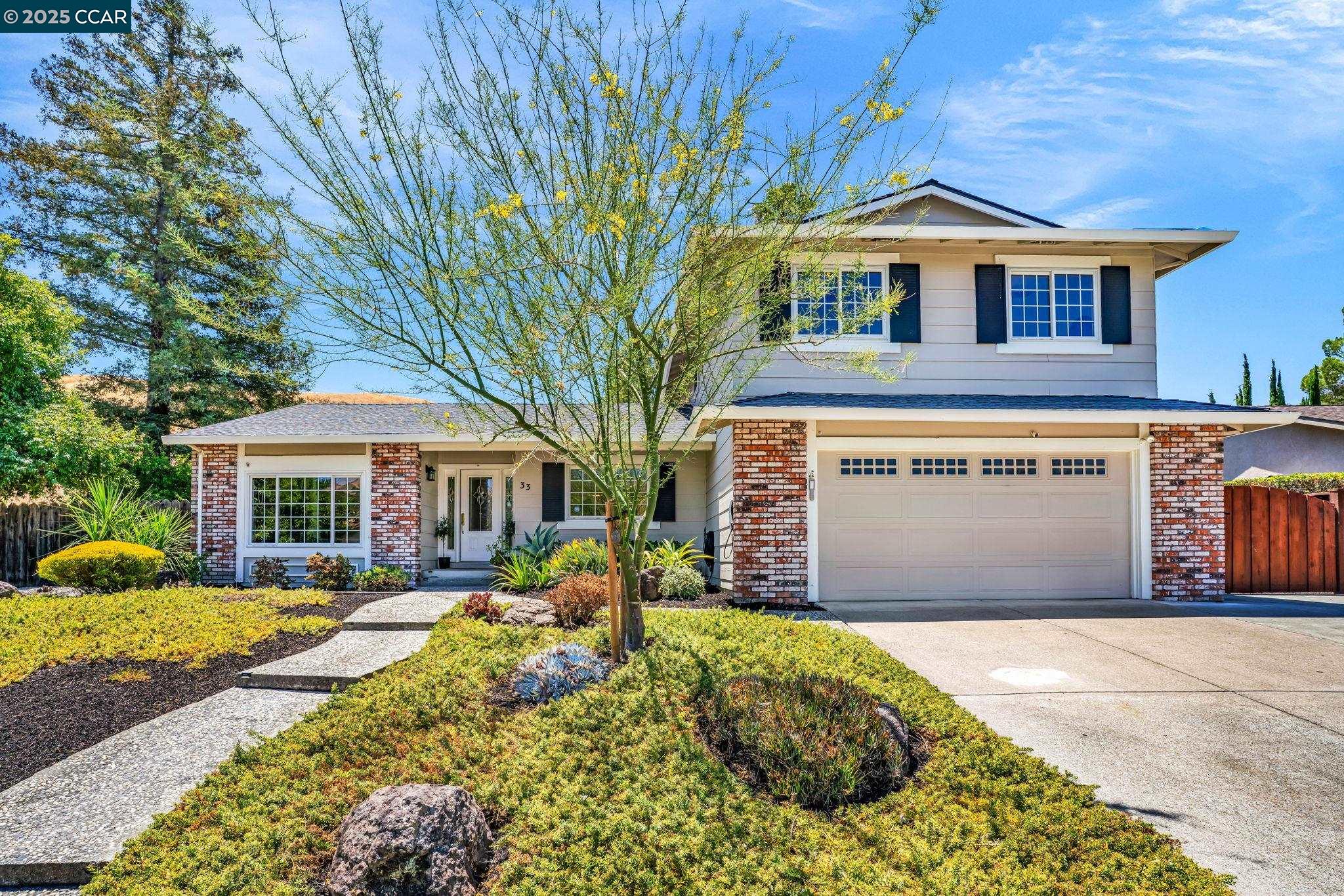 Detail Gallery Image 2 of 60 For 33 El Molino Dr, Clayton,  CA 94517 - 4 Beds | 3 Baths