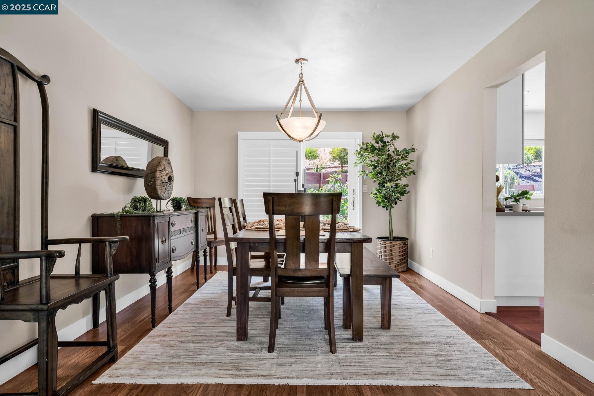 Detail Gallery Image 11 of 60 For 33 El Molino Dr, Clayton,  CA 94517 - 4 Beds | 3 Baths