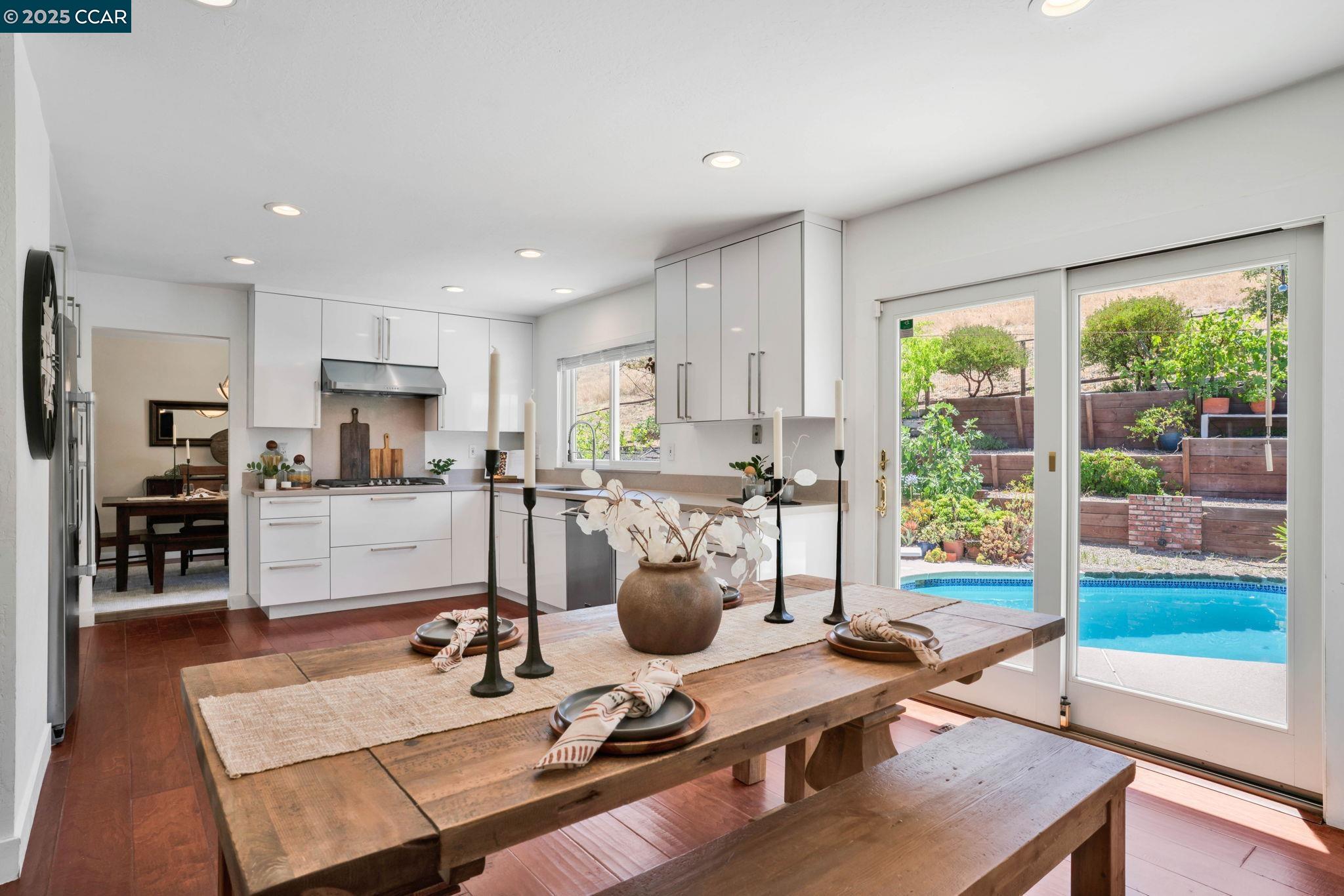 Detail Gallery Image 20 of 60 For 33 El Molino Dr, Clayton,  CA 94517 - 4 Beds | 3 Baths