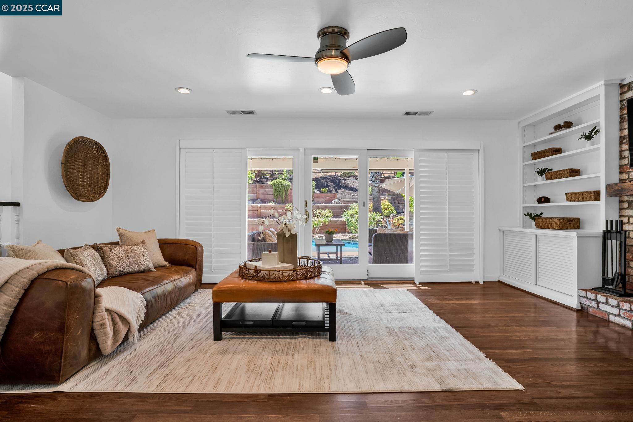 Detail Gallery Image 20 of 60 For 33 El Molino Dr, Clayton,  CA 94517 - 4 Beds | 3 Baths