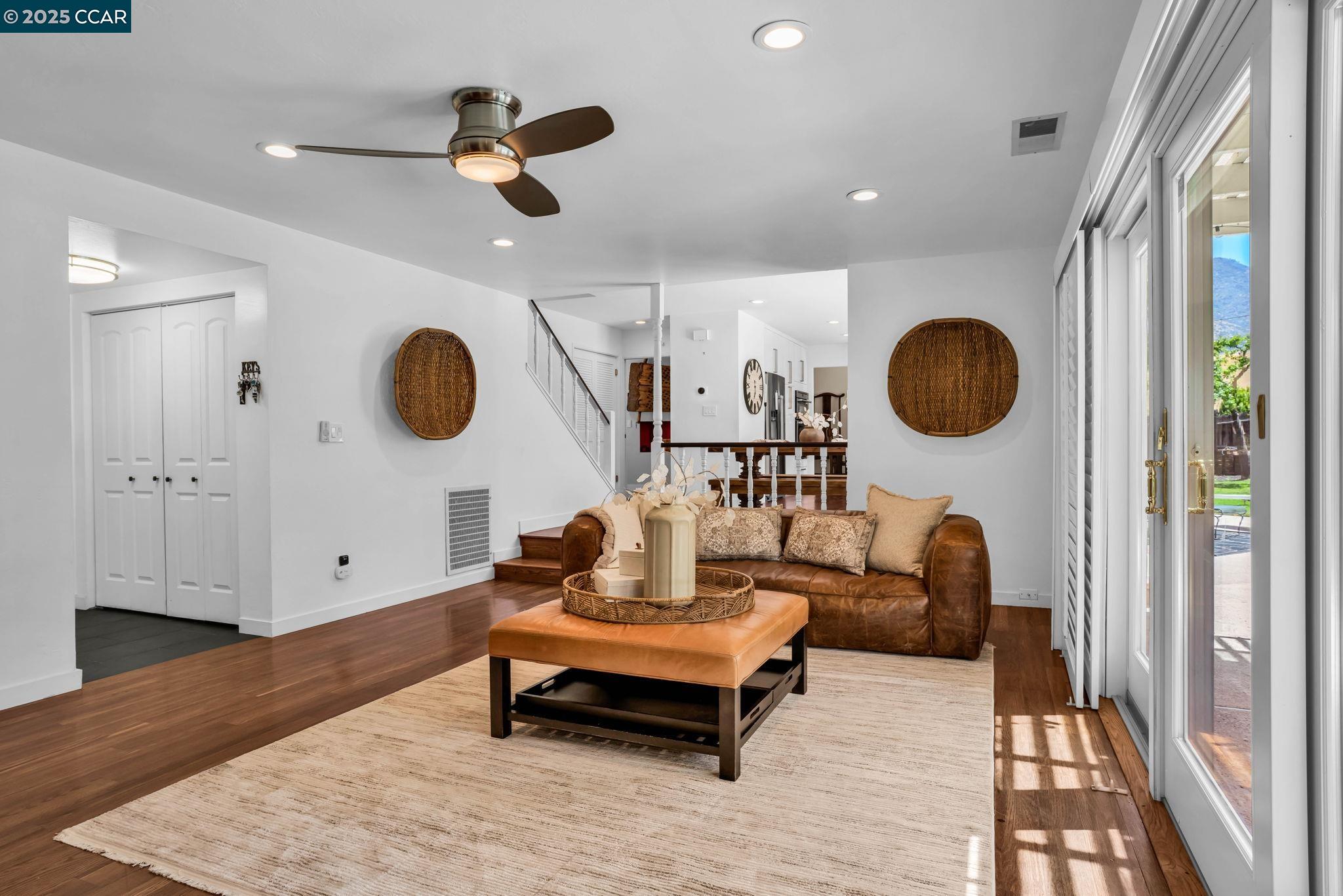 Detail Gallery Image 23 of 60 For 33 El Molino Dr, Clayton,  CA 94517 - 4 Beds | 3 Baths