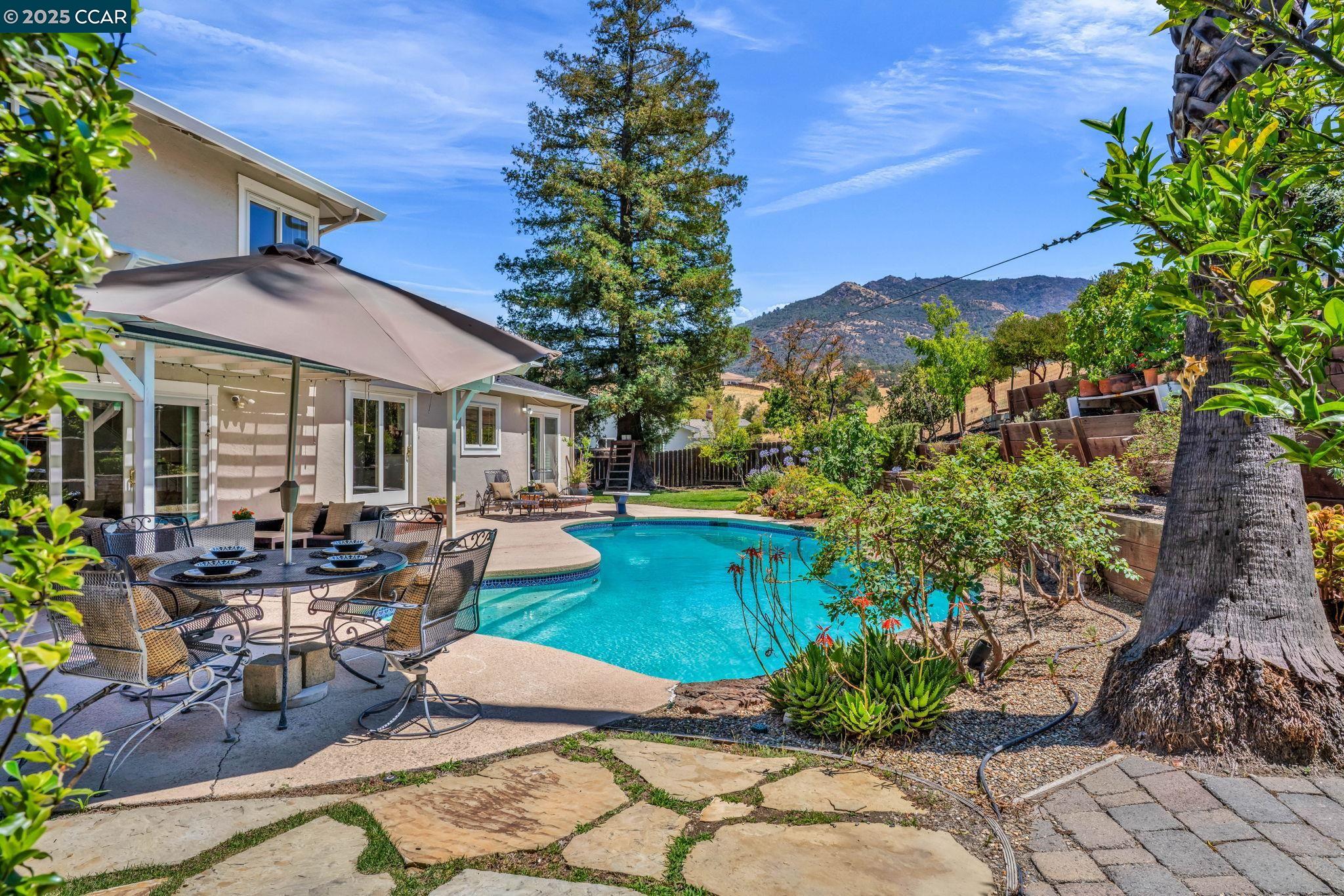 Detail Gallery Image 42 of 60 For 33 El Molino Dr, Clayton,  CA 94517 - 4 Beds | 3 Baths