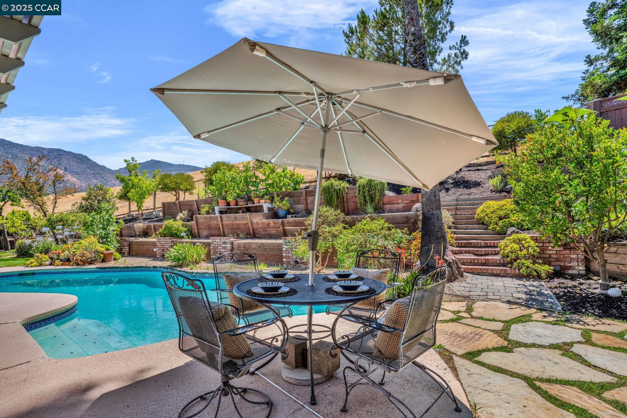 Detail Gallery Image 43 of 60 For 33 El Molino Dr, Clayton,  CA 94517 - 4 Beds | 3 Baths