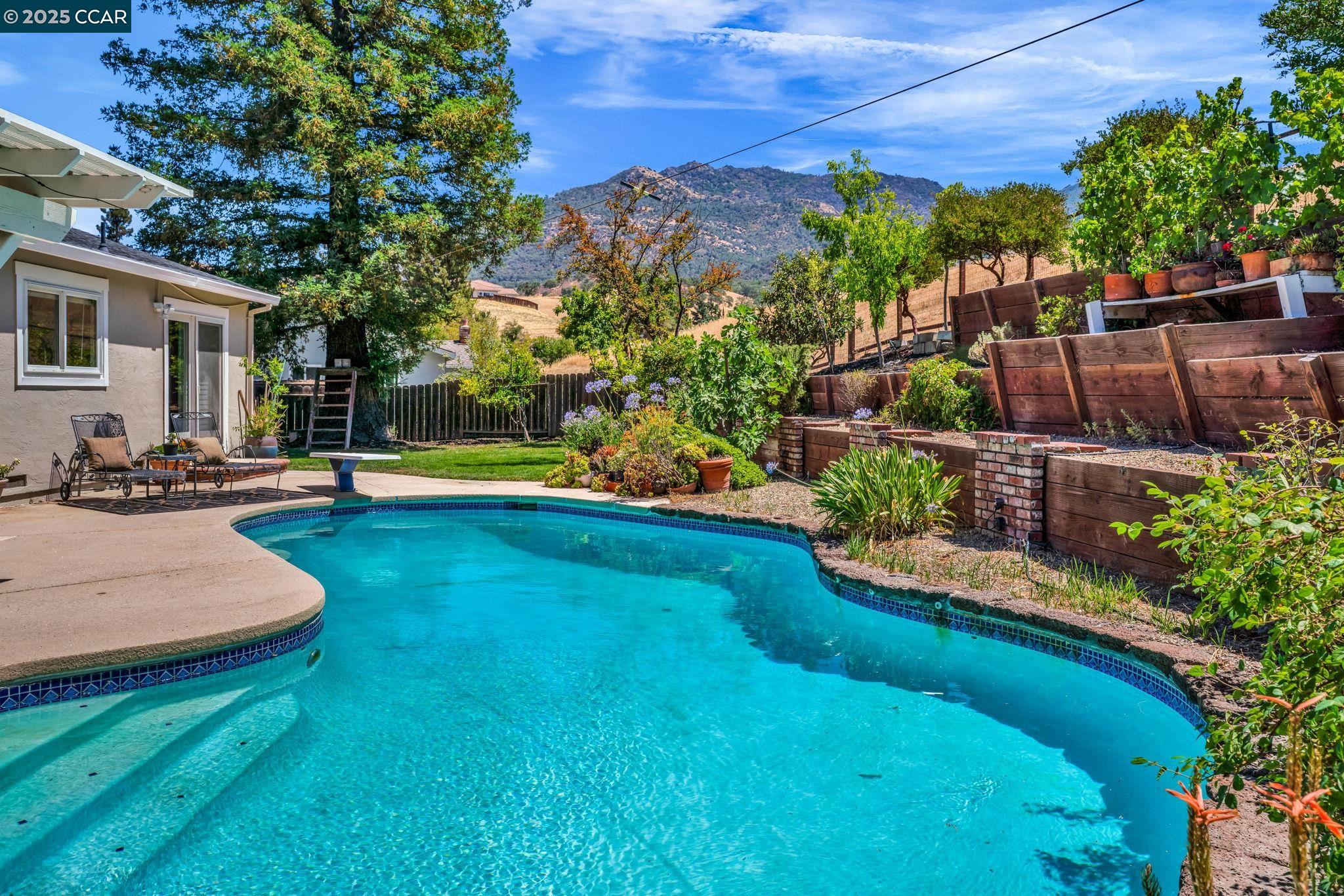 Detail Gallery Image 44 of 60 For 33 El Molino Dr, Clayton,  CA 94517 - 4 Beds | 3 Baths
