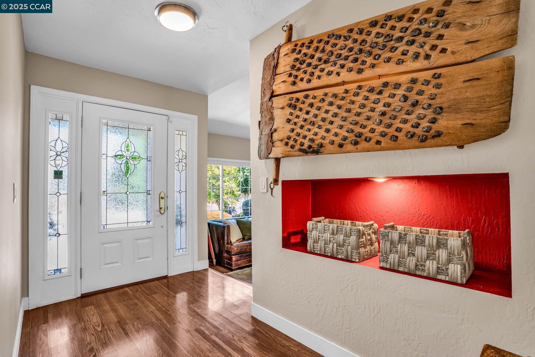 Detail Gallery Image 6 of 60 For 33 El Molino Dr, Clayton,  CA 94517 - 4 Beds | 3 Baths