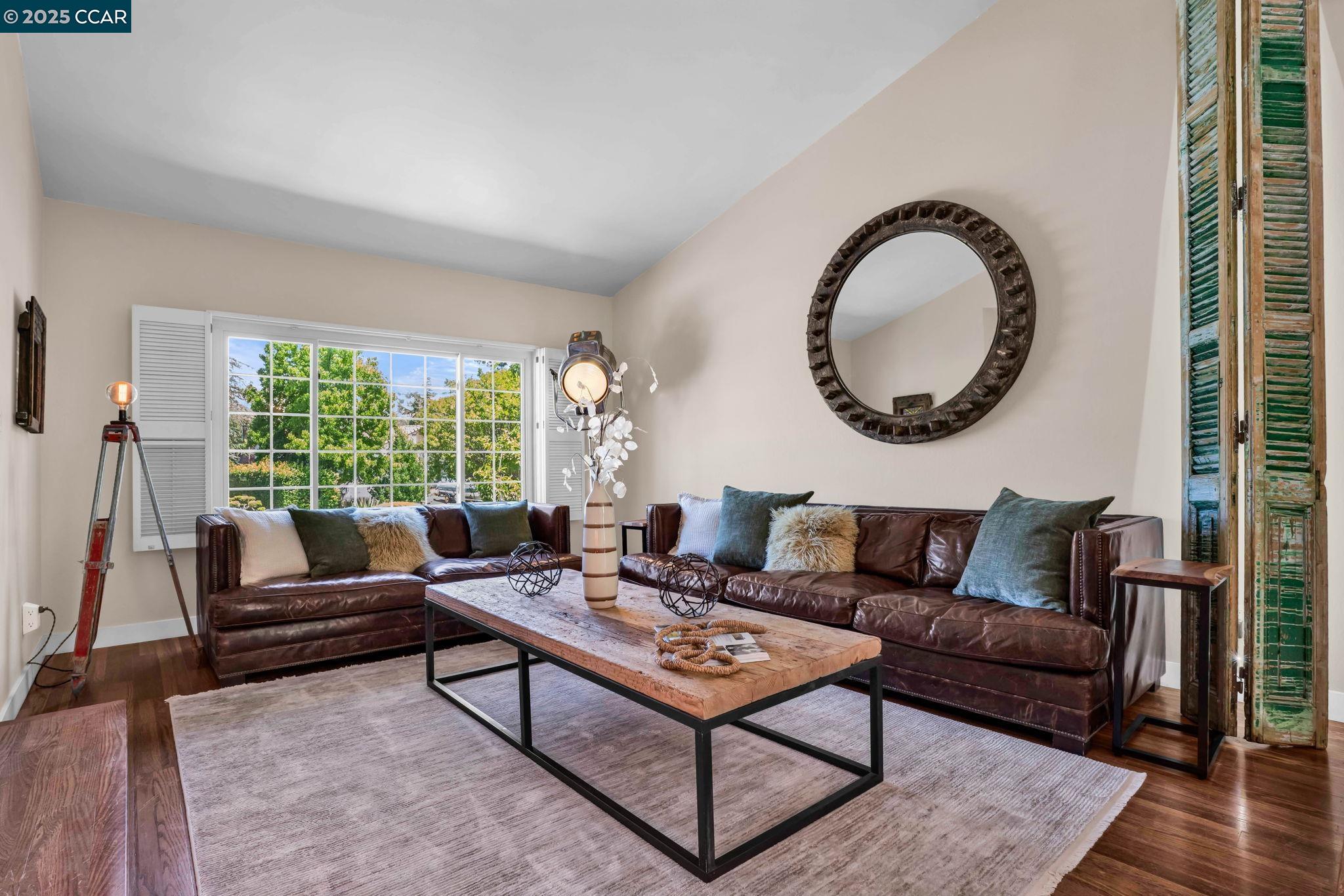 Detail Gallery Image 9 of 60 For 33 El Molino Dr, Clayton,  CA 94517 - 4 Beds | 3 Baths