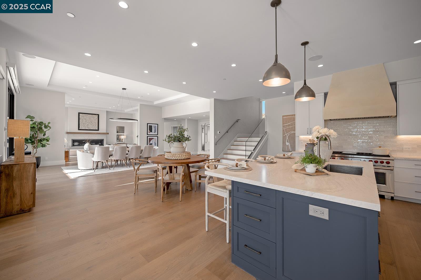 Detail Gallery Image 18 of 52 For 11 Lucas Ranch Ct, Lafayette,  CA 94549 - 5 Beds | 4/2 Baths