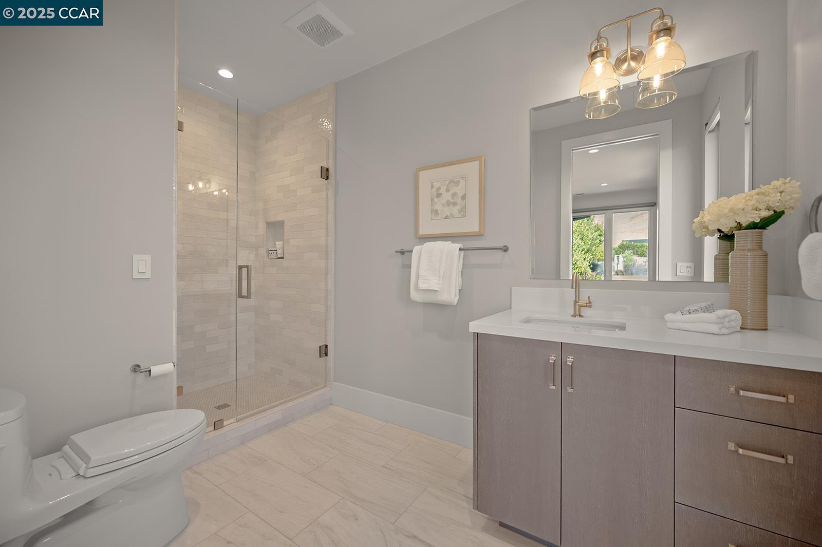 Detail Gallery Image 41 of 52 For 11 Lucas Ranch Ct, Lafayette,  CA 94549 - 5 Beds | 4/2 Baths