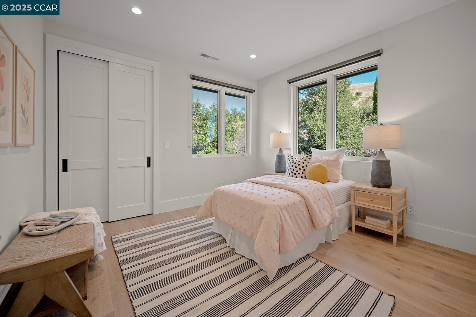 Detail Gallery Image 43 of 52 For 11 Lucas Ranch Ct, Lafayette,  CA 94549 - 5 Beds | 4/2 Baths