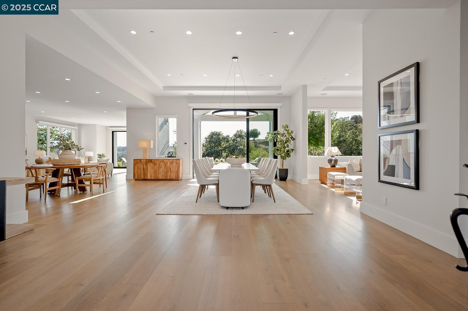 Detail Gallery Image 8 of 52 For 11 Lucas Ranch Ct, Lafayette,  CA 94549 - 5 Beds | 4/2 Baths