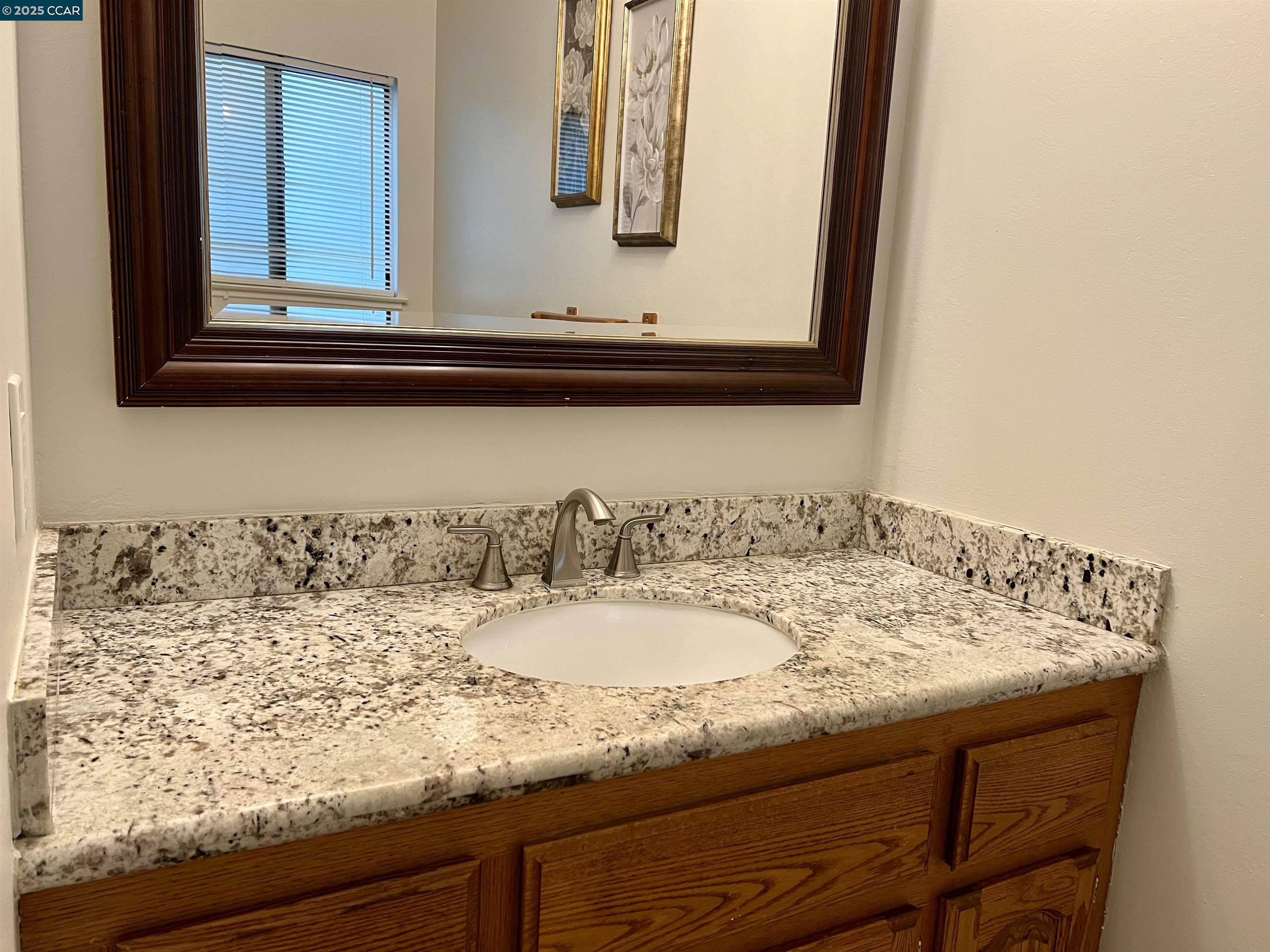 Detail Gallery Image 14 of 32 For 5239 Riverdale Ct., Pleasanton,  CA 94588 - 3 Beds | 2/1 Baths
