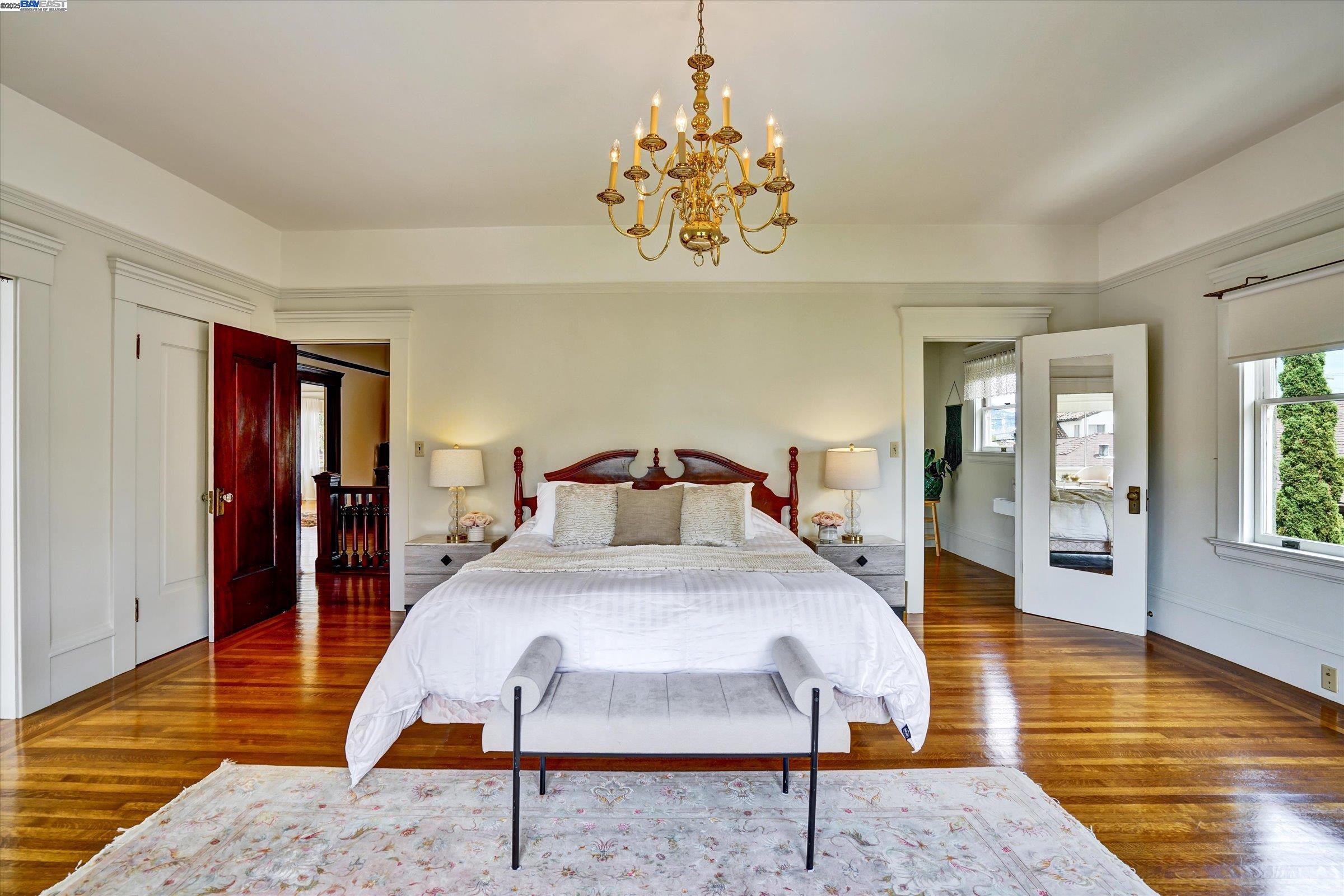 Detail Gallery Image 31 of 51 For 2056 Santa Clara Ave, Alameda,  CA 94501 - 5 Beds | 1/2 Baths