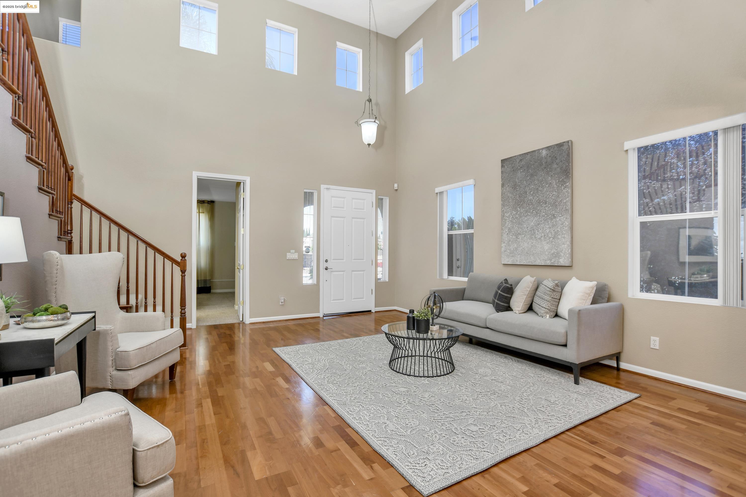 Detail Gallery Image 6 of 45 For 2657 Greystone Dr, Tracy,  CA 95377 - 5 Beds | 3/1 Baths