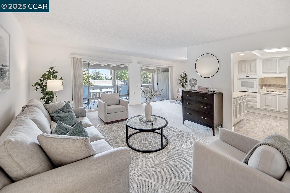 Photo #5: 41105573 Listing 