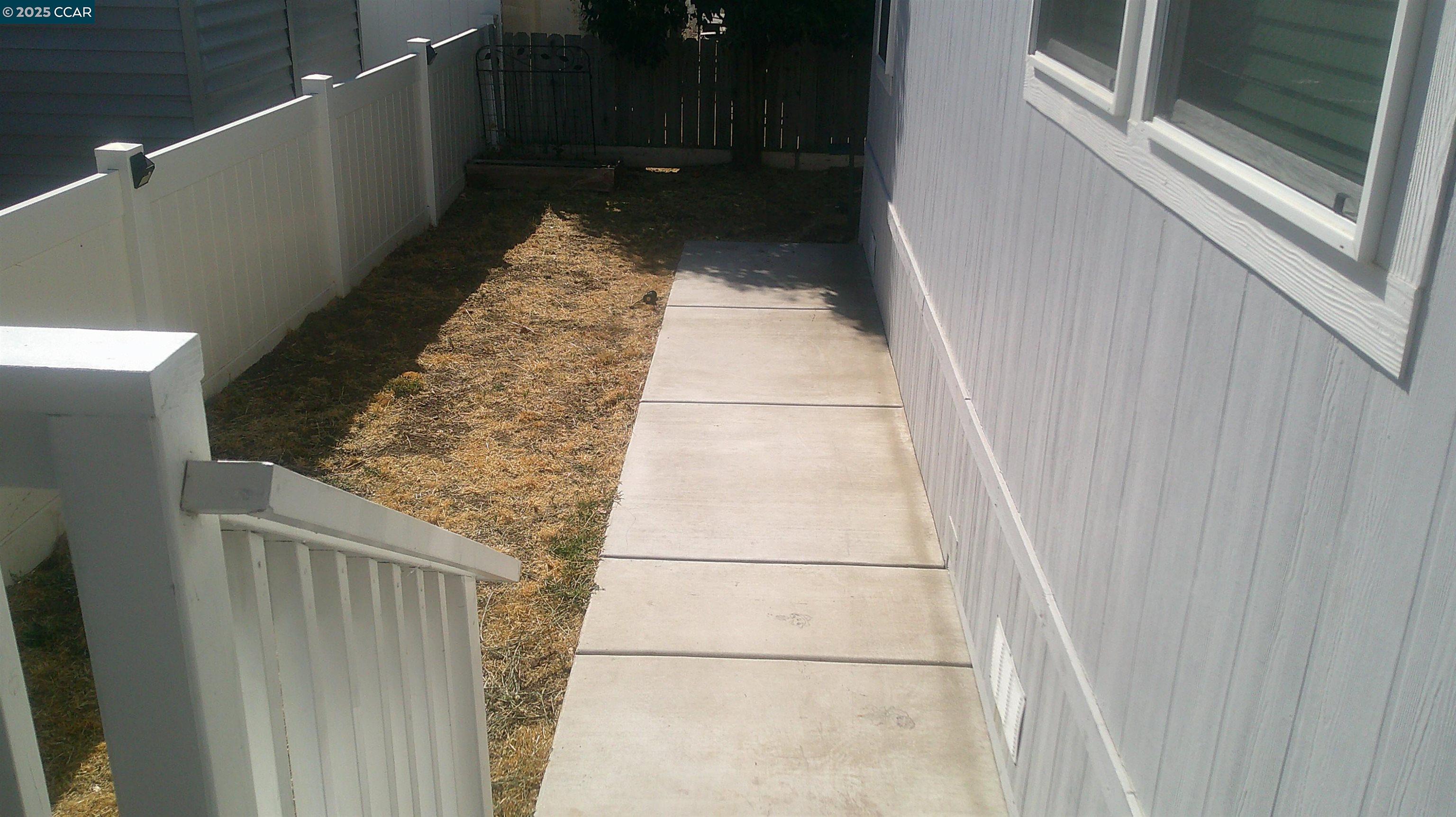 Detail Gallery Image 21 of 26 For 16711 Marsh Creek Rd. #68,  Clayton,  CA 94517 - 4 Beds | 2 Baths
