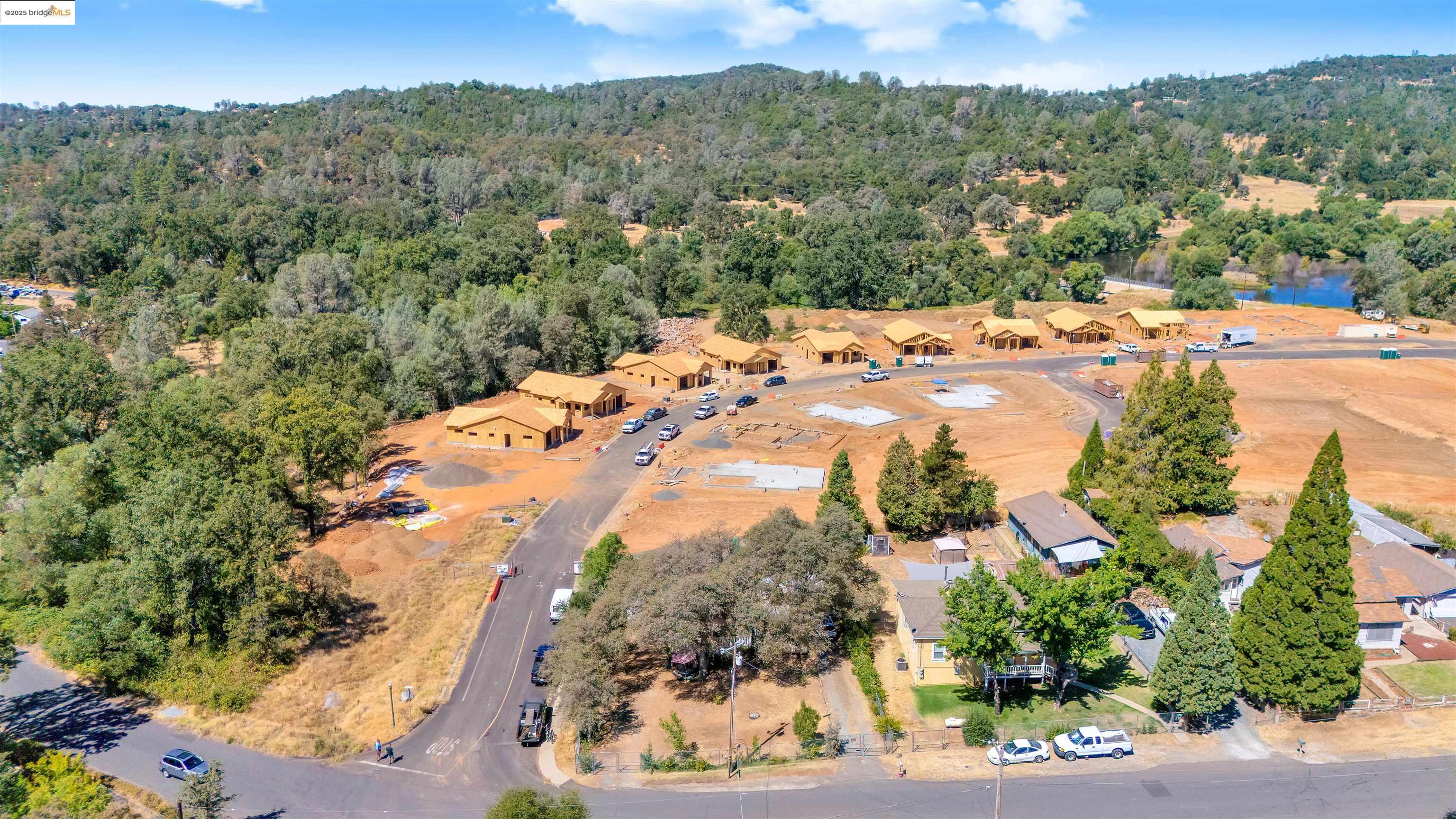 Detail Gallery Image 24 of 59 For 18410 Oak St, Tuolumne,  CA 95379-9608 - 3 Beds | 2 Baths