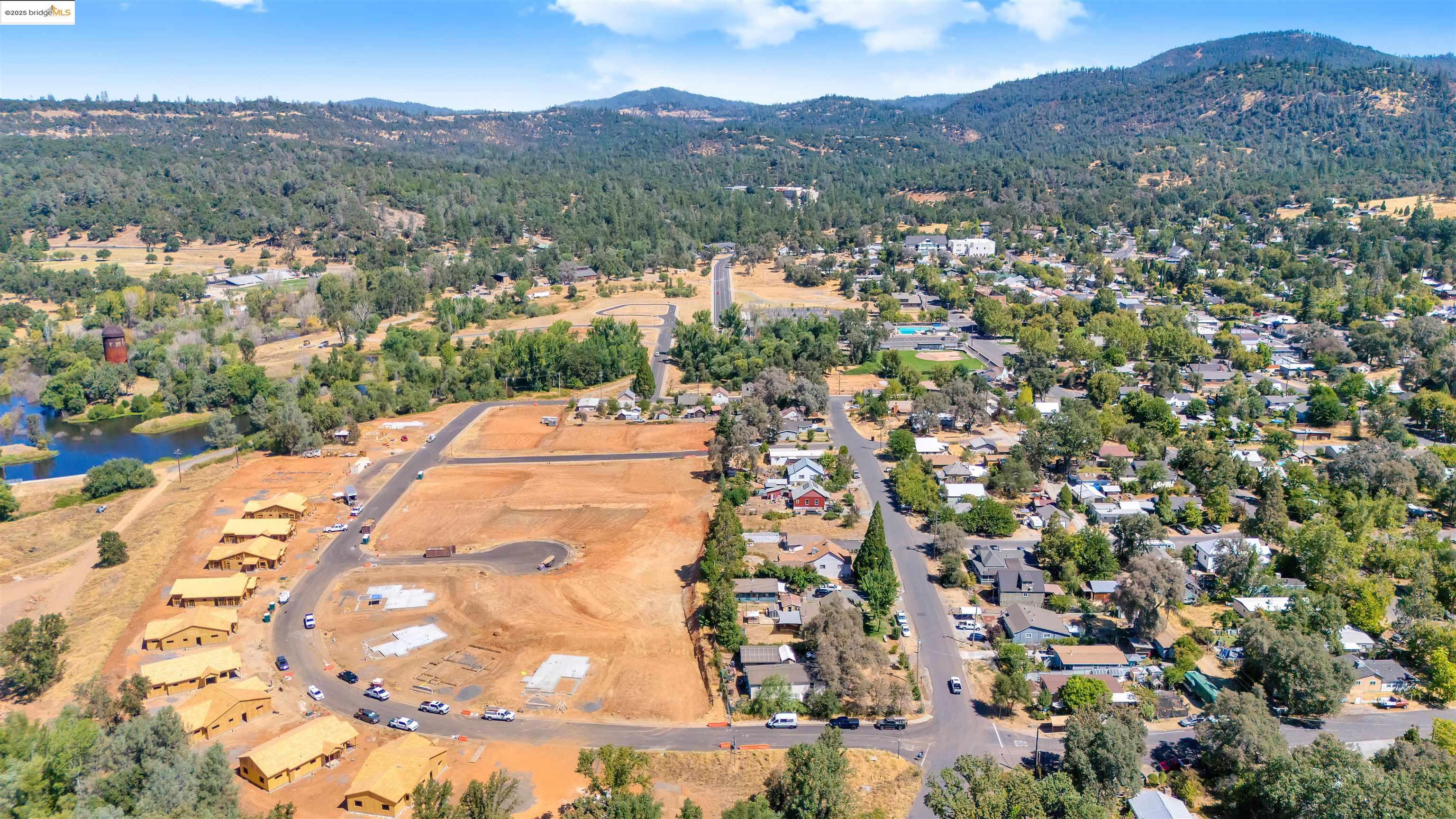 Detail Gallery Image 27 of 59 For 18410 Oak St, Tuolumne,  CA 95379-9608 - 3 Beds | 2 Baths
