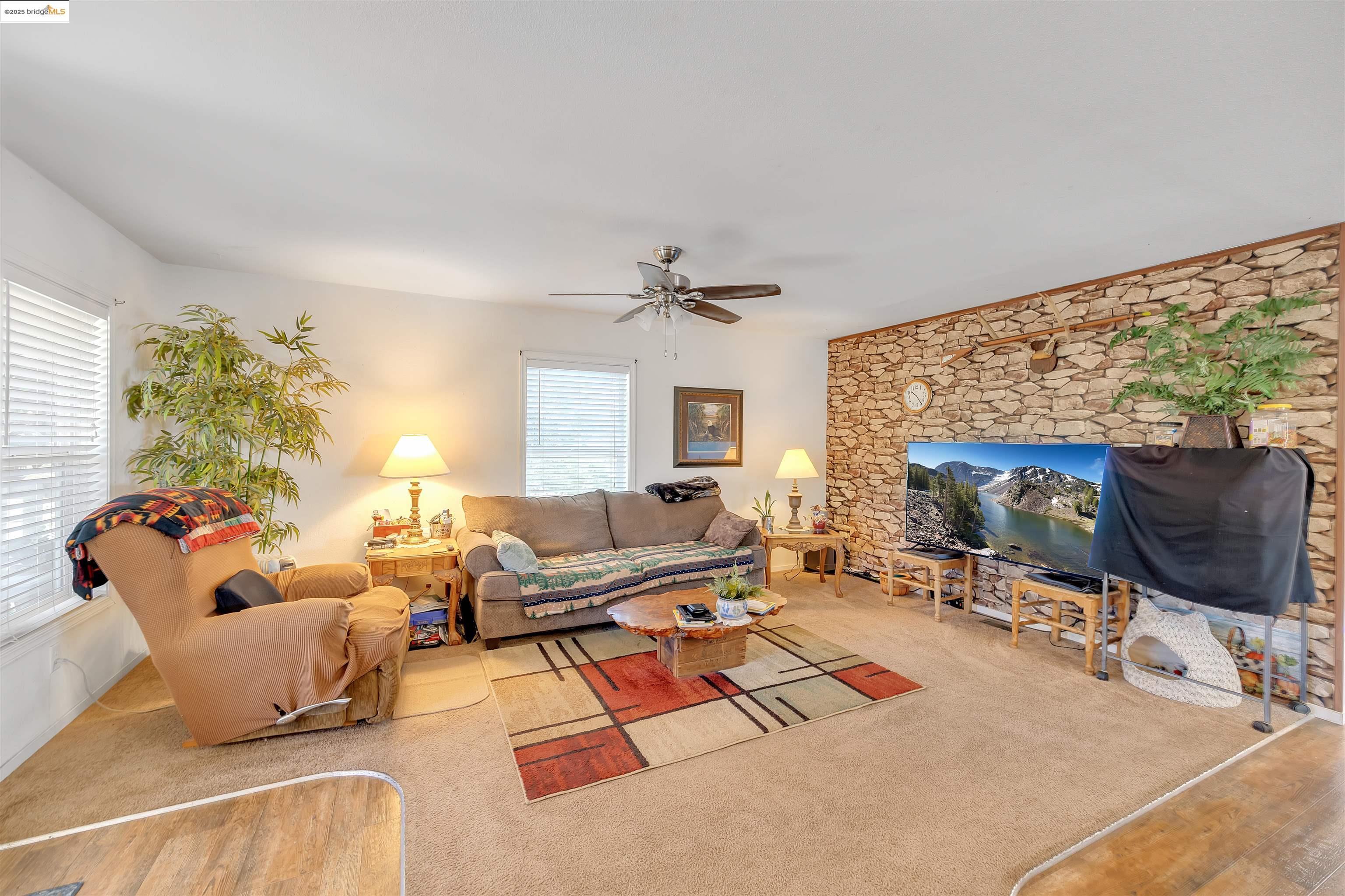 Detail Gallery Image 33 of 59 For 18410 Oak St, Tuolumne,  CA 95379-9608 - 3 Beds | 2 Baths