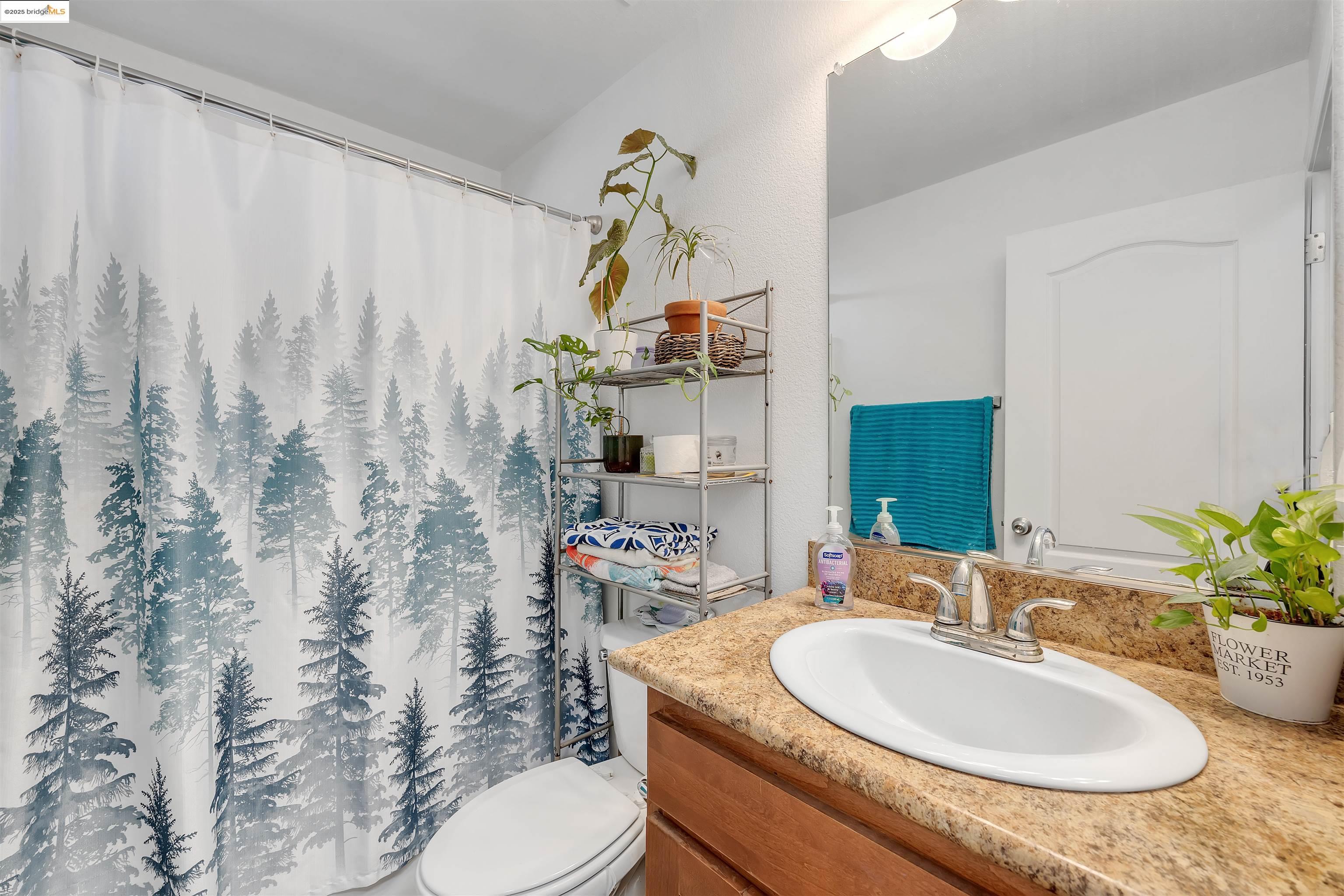 Detail Gallery Image 44 of 59 For 18410 Oak St, Tuolumne,  CA 95379-9608 - 3 Beds | 2 Baths