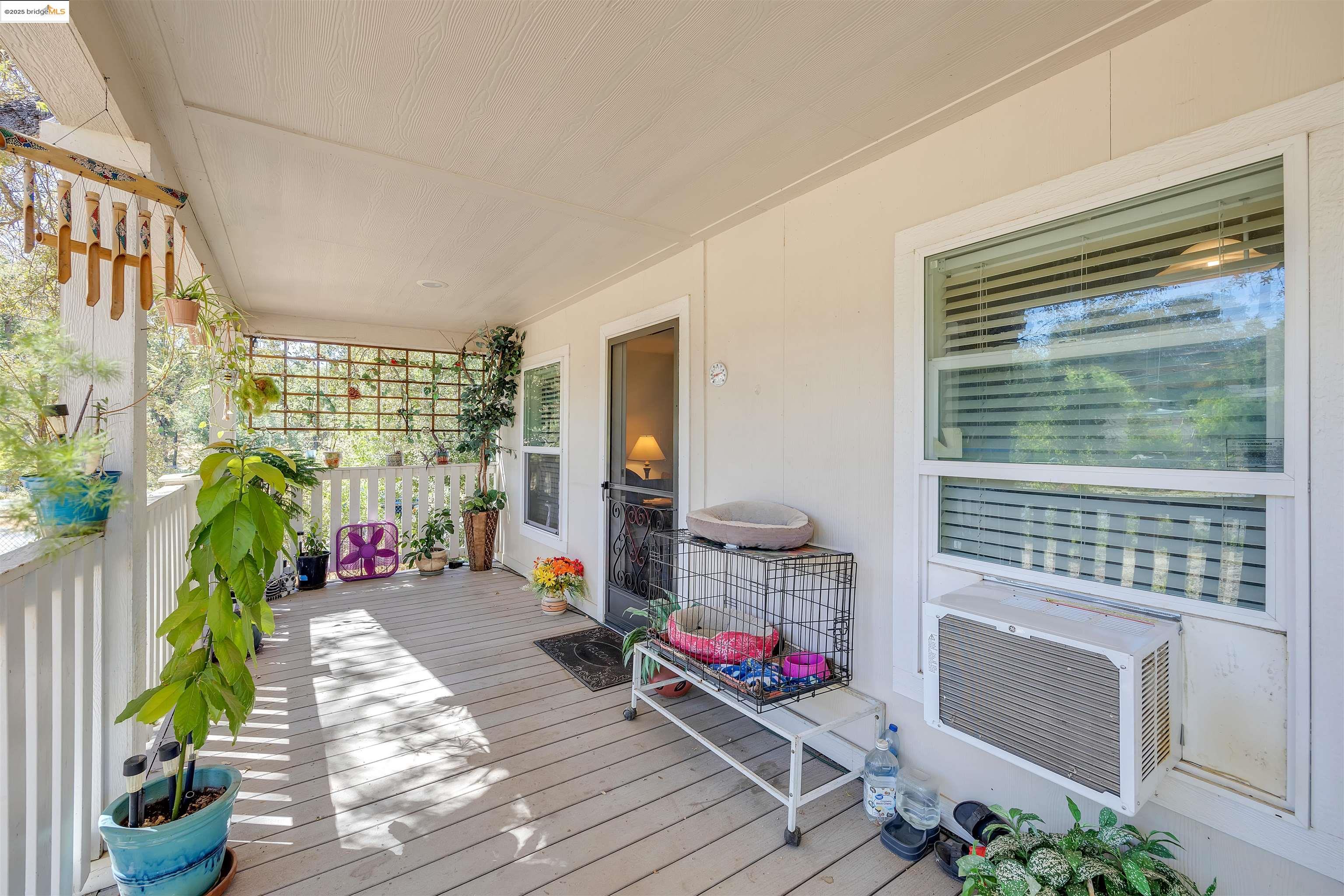 Detail Gallery Image 7 of 59 For 18410 Oak St, Tuolumne,  CA 95379-9608 - 3 Beds | 2 Baths