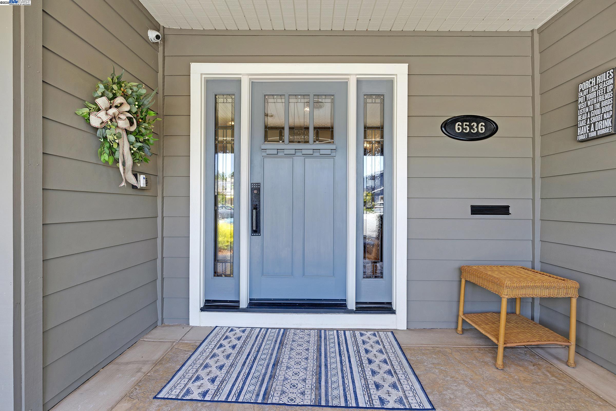 Detail Gallery Image 4 of 60 For 6536 Hanover Ct, Pleasanton,  CA 94566 - 4 Beds | 3 Baths