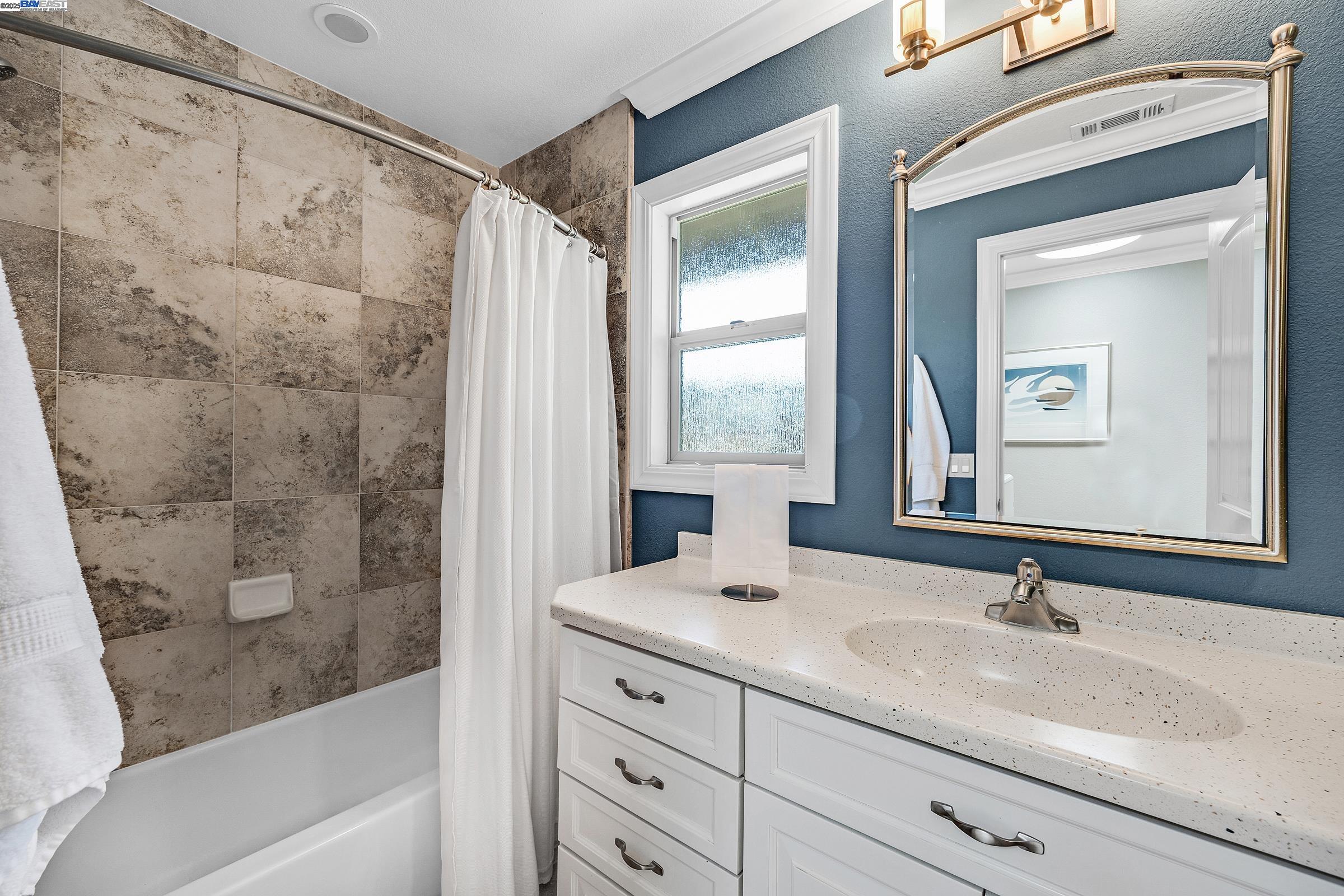 Detail Gallery Image 32 of 60 For 6536 Hanover Ct, Pleasanton,  CA 94566 - 4 Beds | 3 Baths