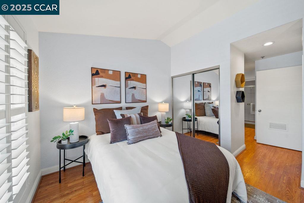 Detail Gallery Image 16 of 28 For 2530 Oak Rd #303,  Walnut Creek,  CA 94597 - 2 Beds | 2 Baths