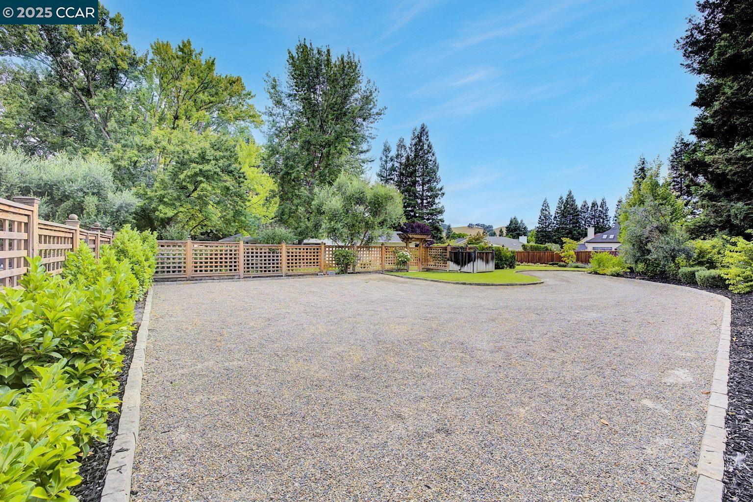 Detail Gallery Image 6 of 14 For 11 San Andreas Dr, Danville,  CA 94506 - – Beds | – Baths