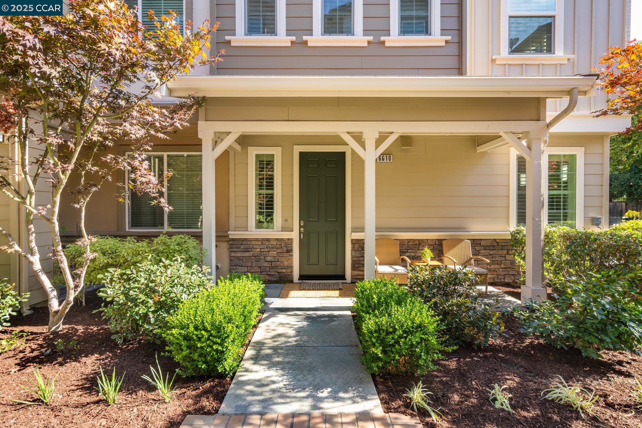 Photo #2: 41105618 Listing 