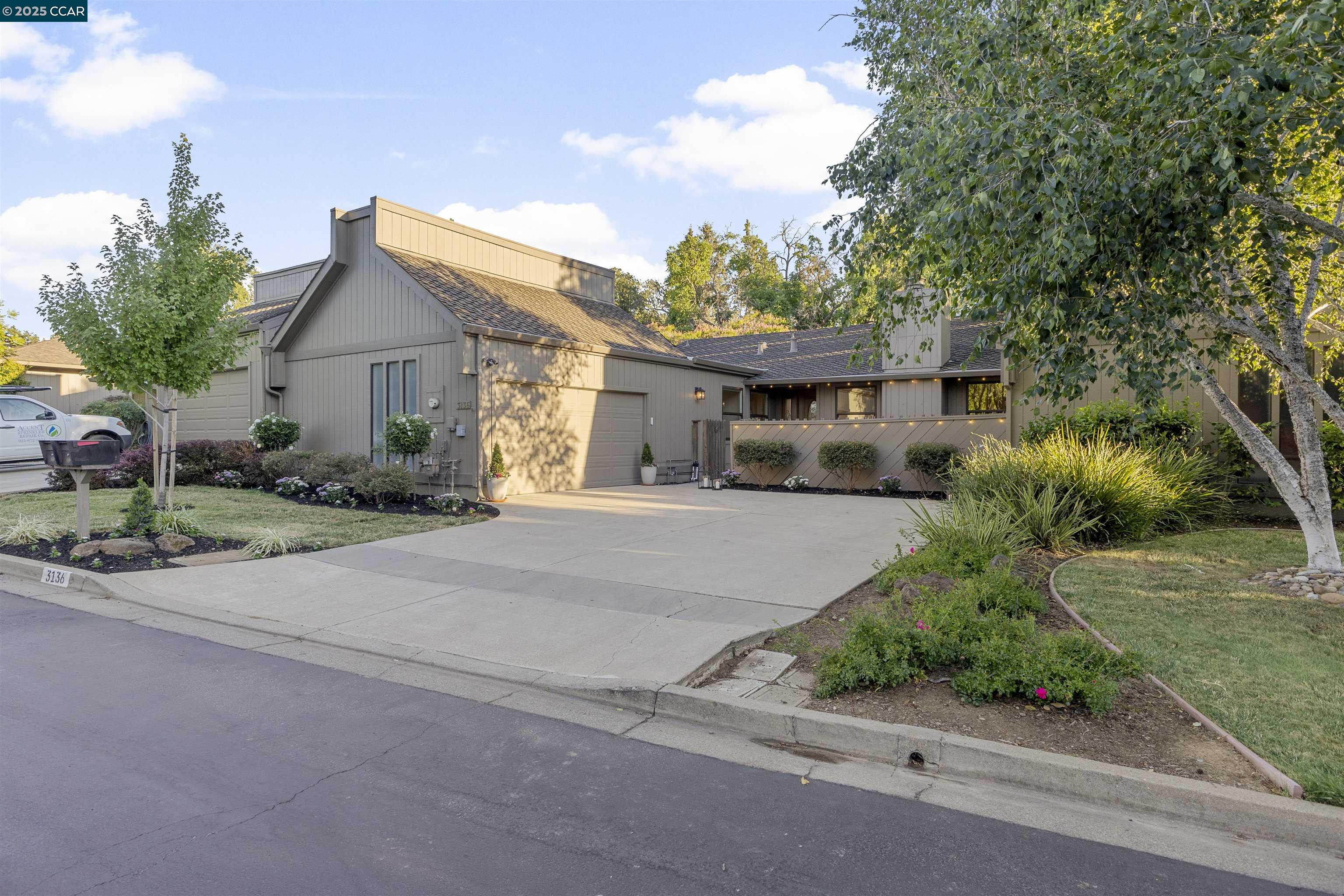 Photo #4: 41105620 Listing 