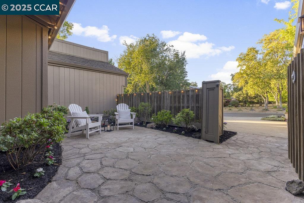 Photo #6: 41105620 Listing 