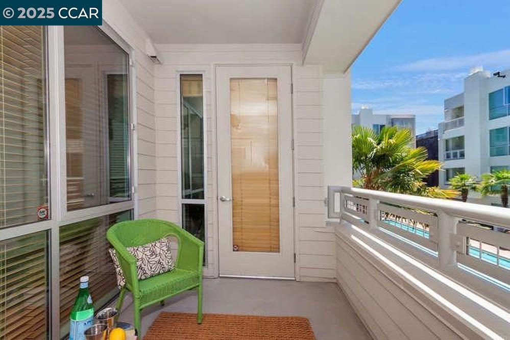 Detail Gallery Image 9 of 11 For 1655 N California Blvd #259,  Walnut Creek,  CA 94596 - 1 Beds | 1/1 Baths